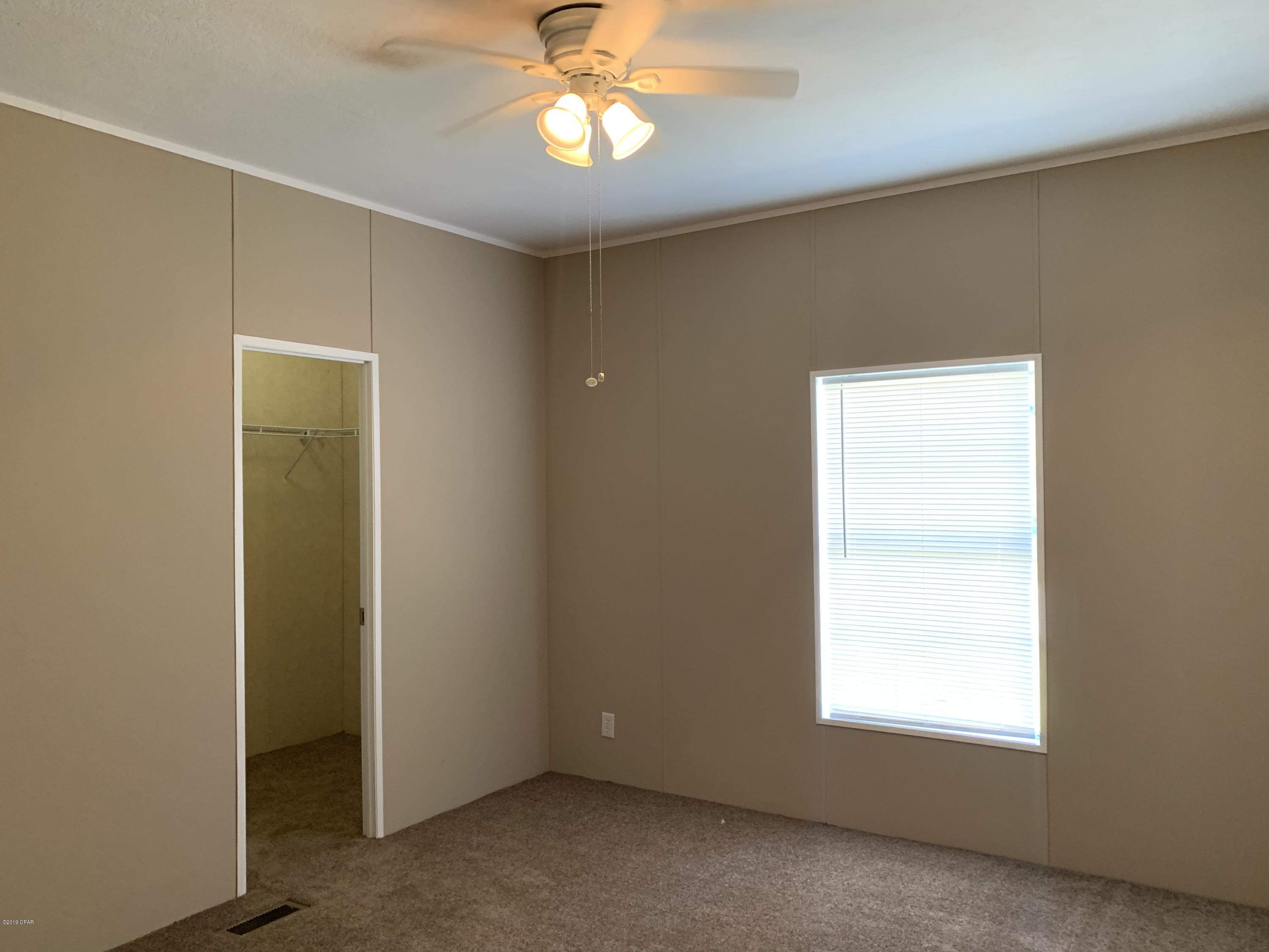 North Lagoon Oaks 7th Add - Residential