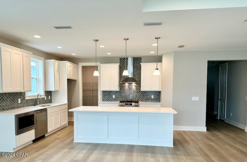 Breakfast Point East - Residential