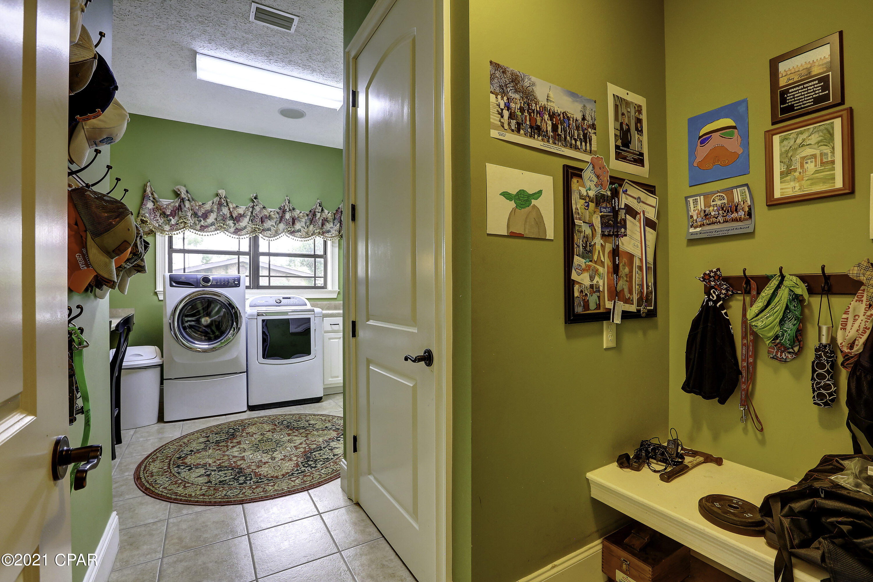 College Point Estate 1st Add - Residential