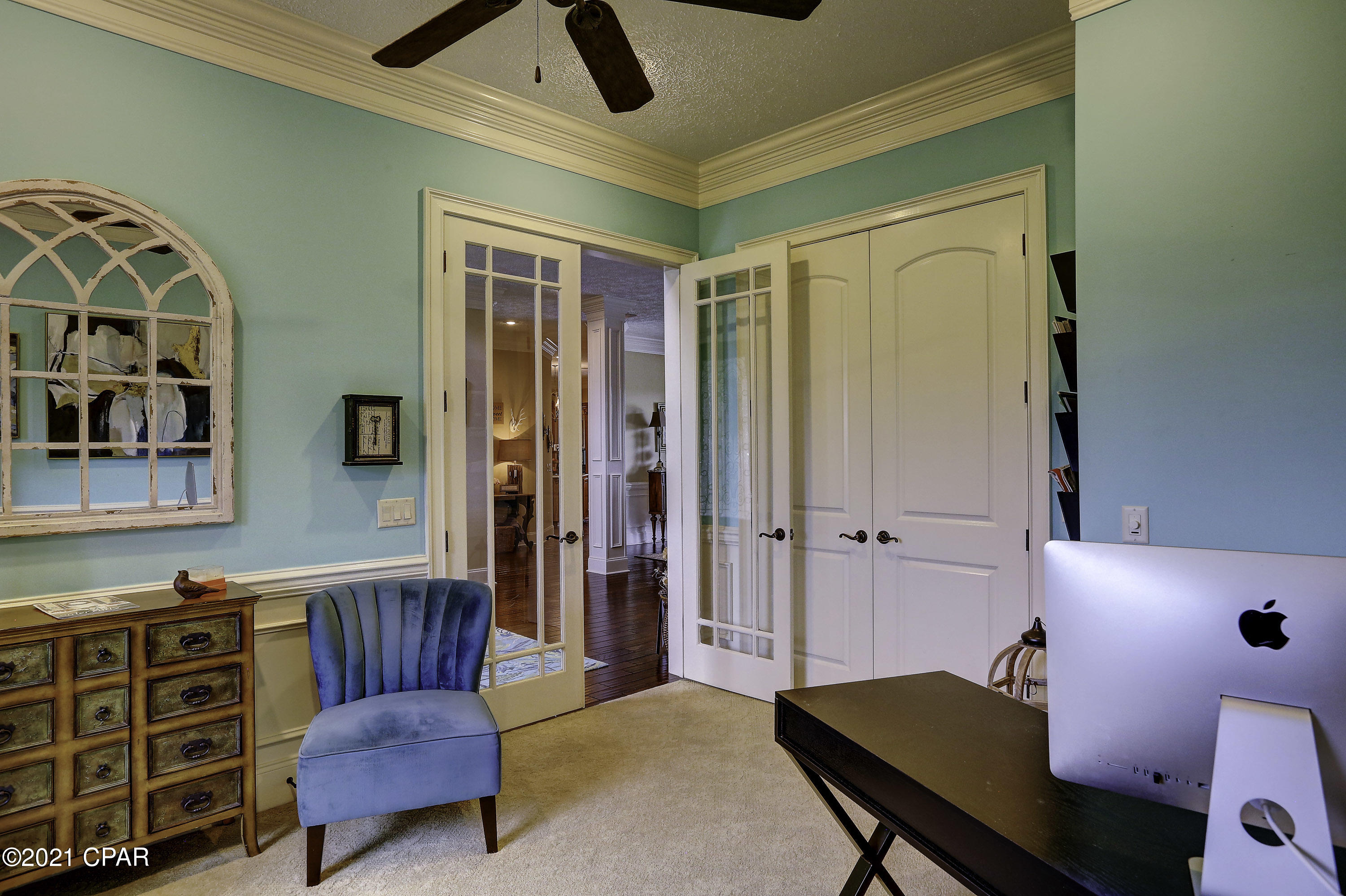 College Point Estate 1st Add - Residential