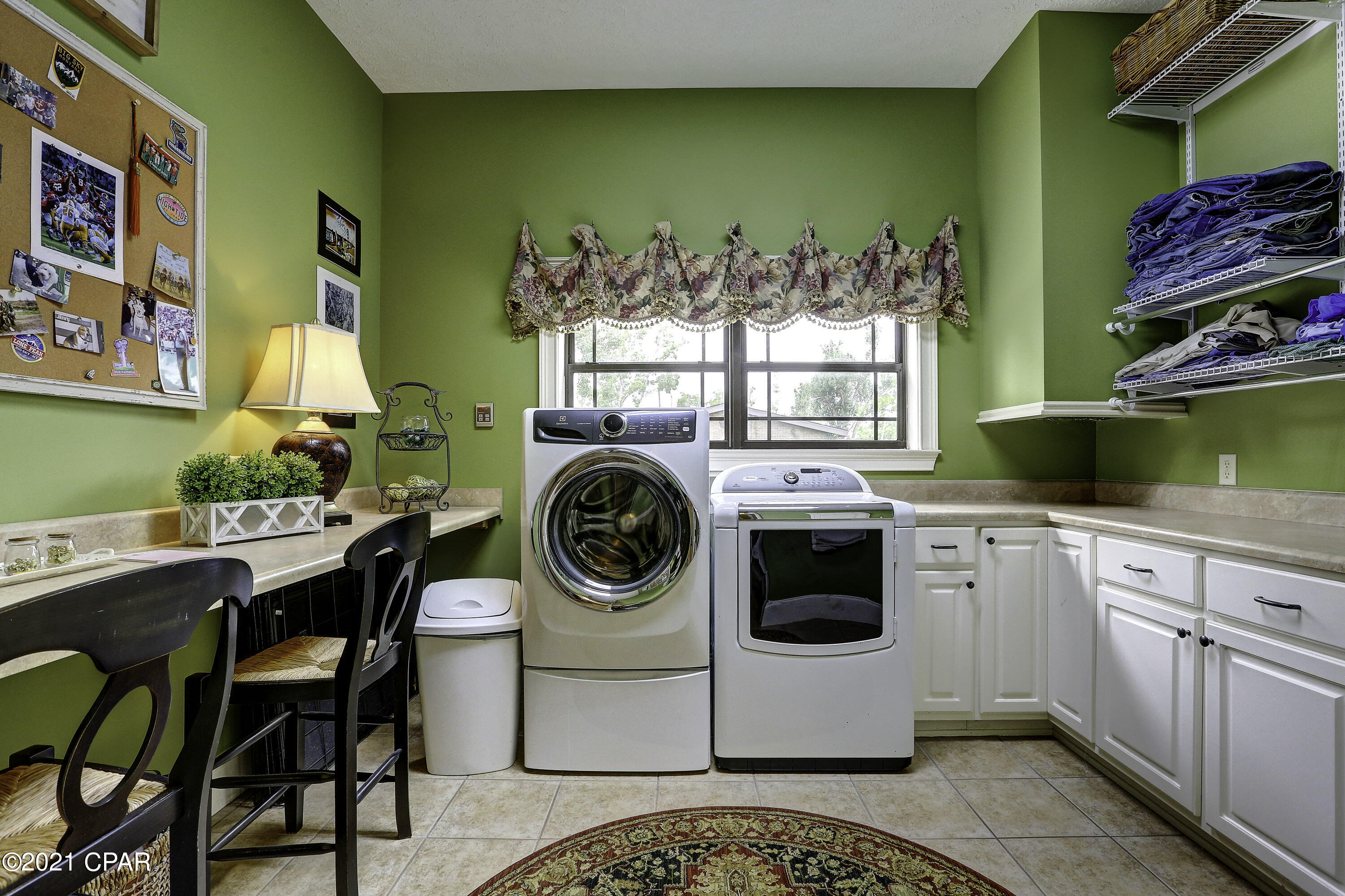 College Point Estate 1st Add - Residential