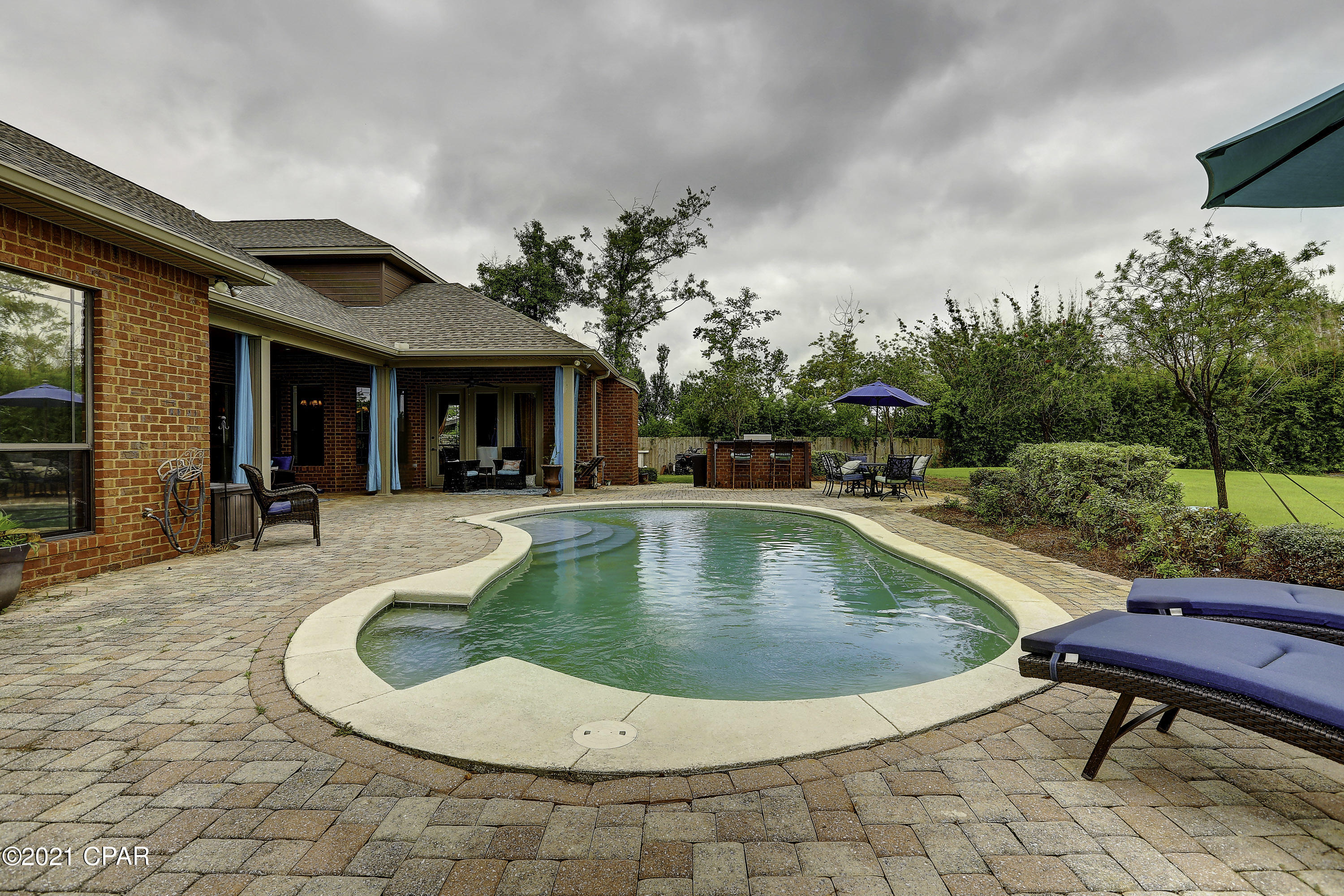 College Point Estate 1st Add - Residential