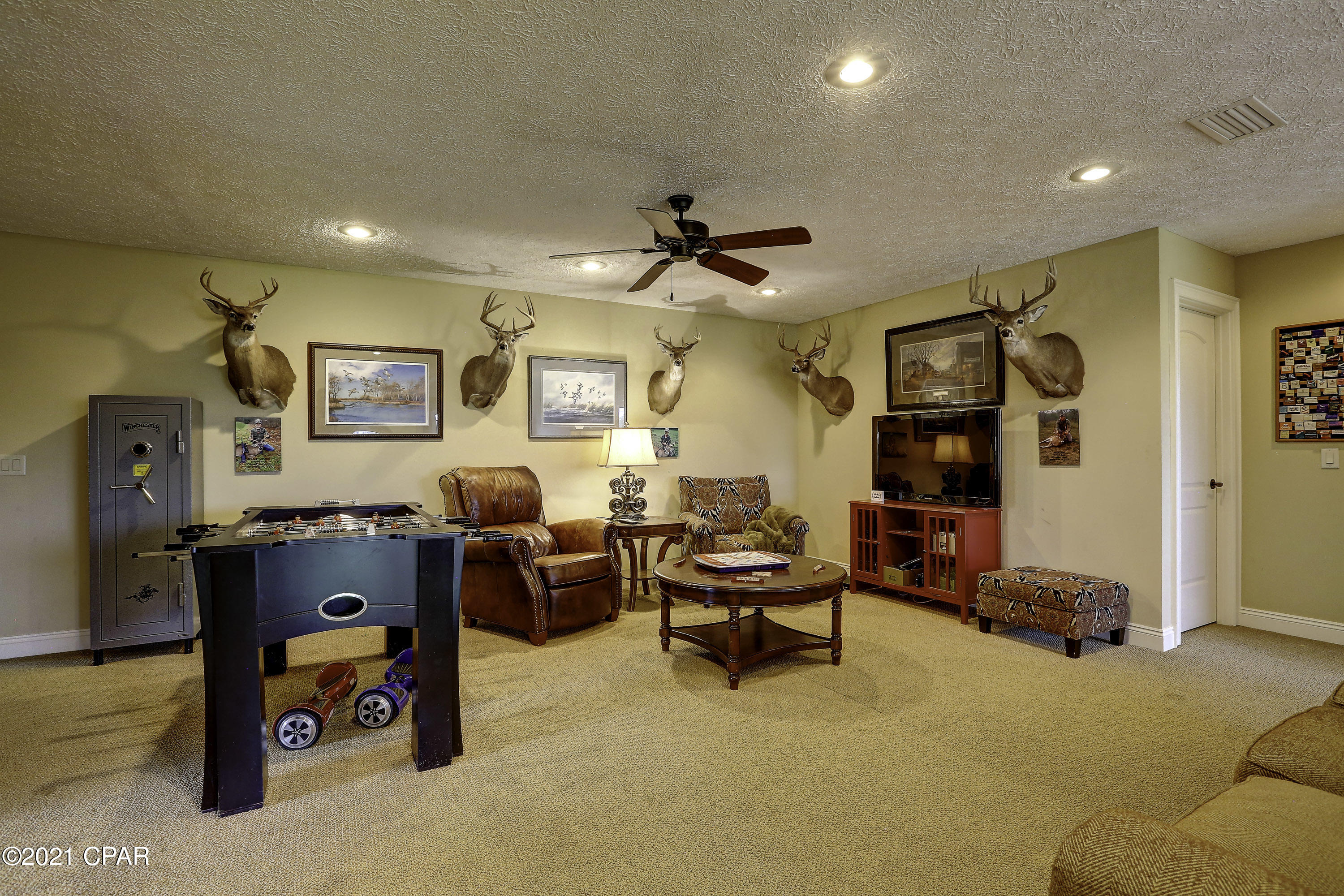 College Point Estate 1st Add - Residential