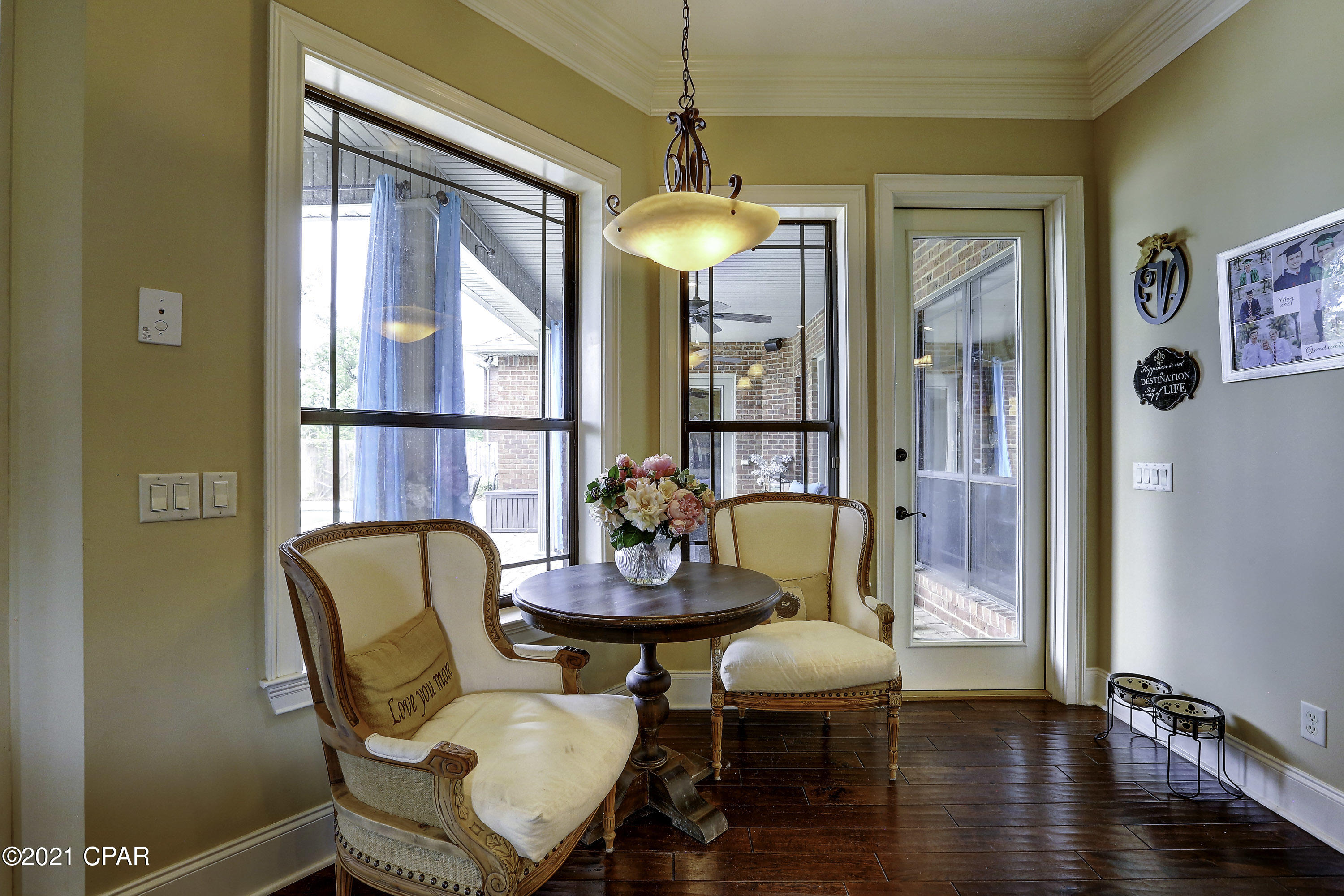 College Point Estate 1st Add - Residential