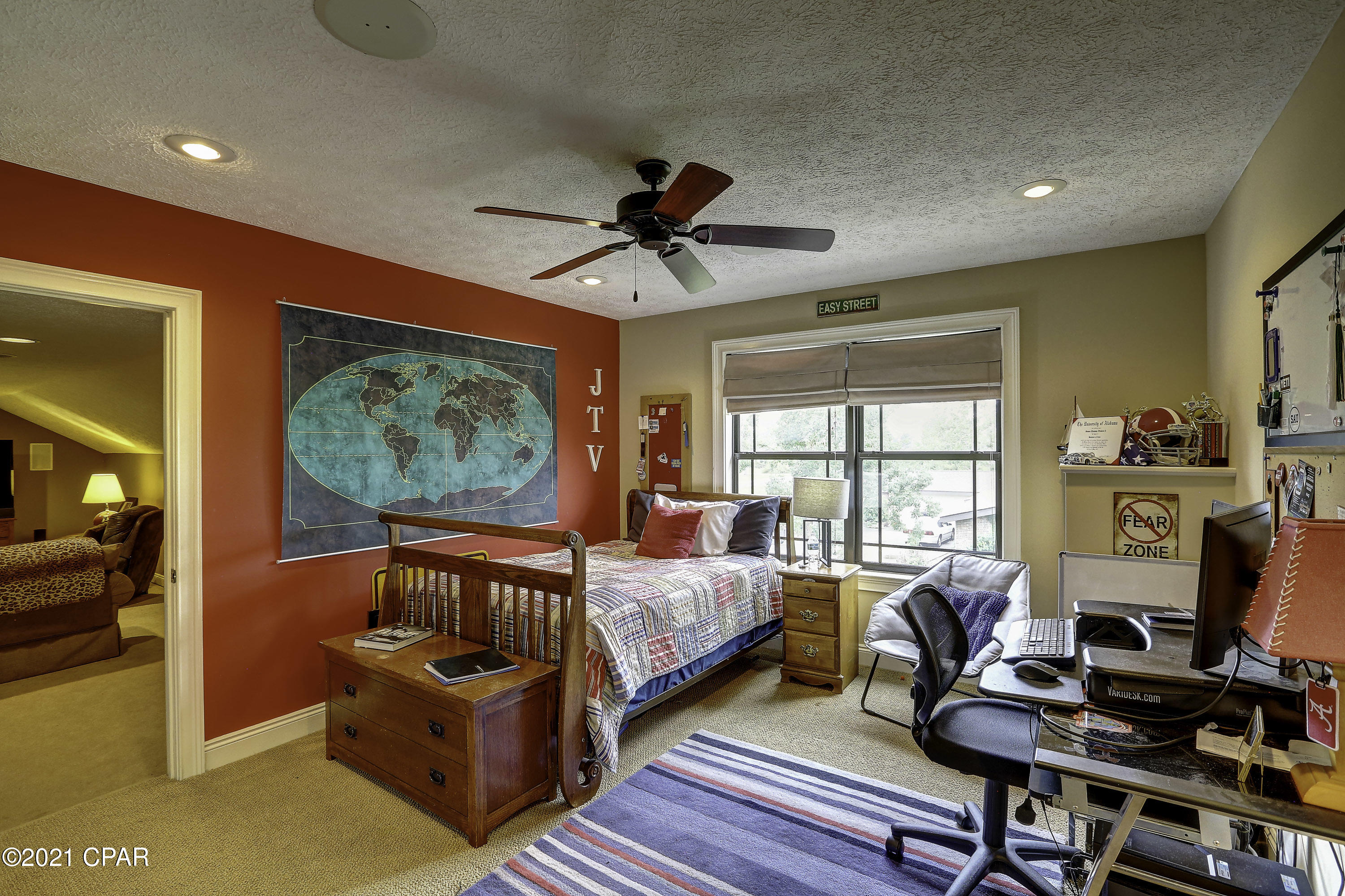 College Point Estate 1st Add - Residential