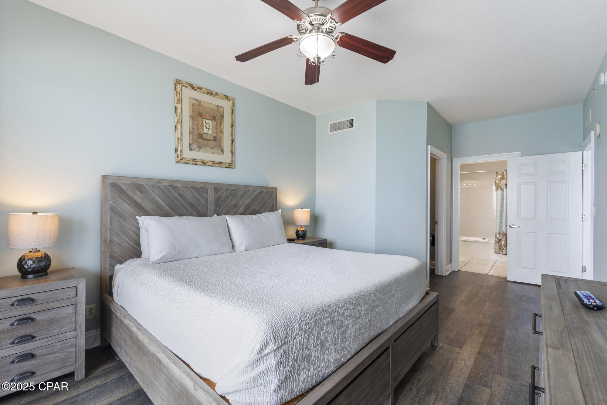 Calypso Towers I - Residential