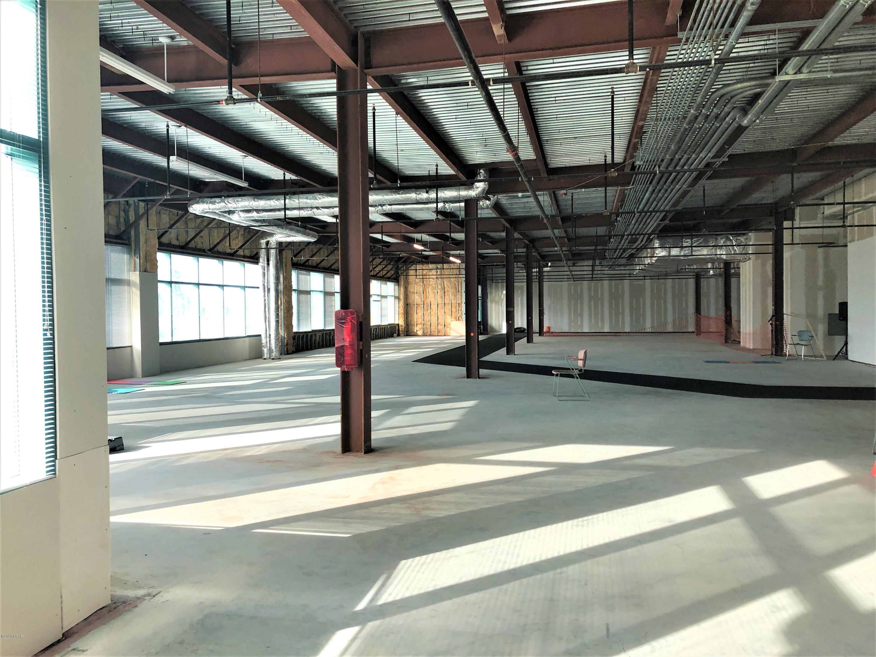 [No Recorded Subdiv] - Commercial Lease