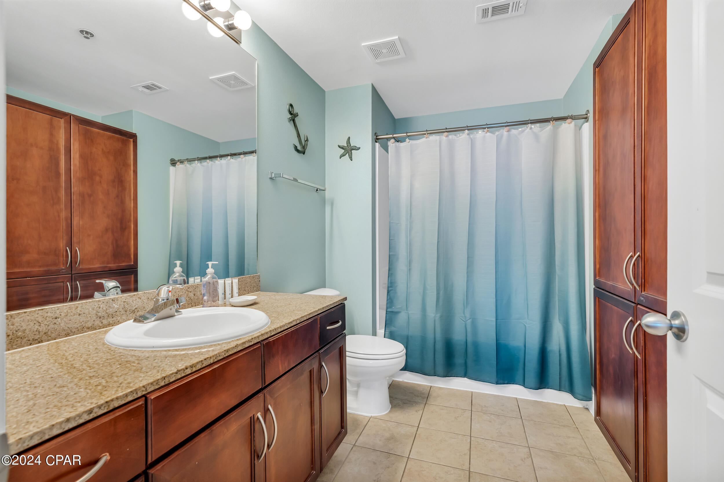 Laketown Wharf - Residential