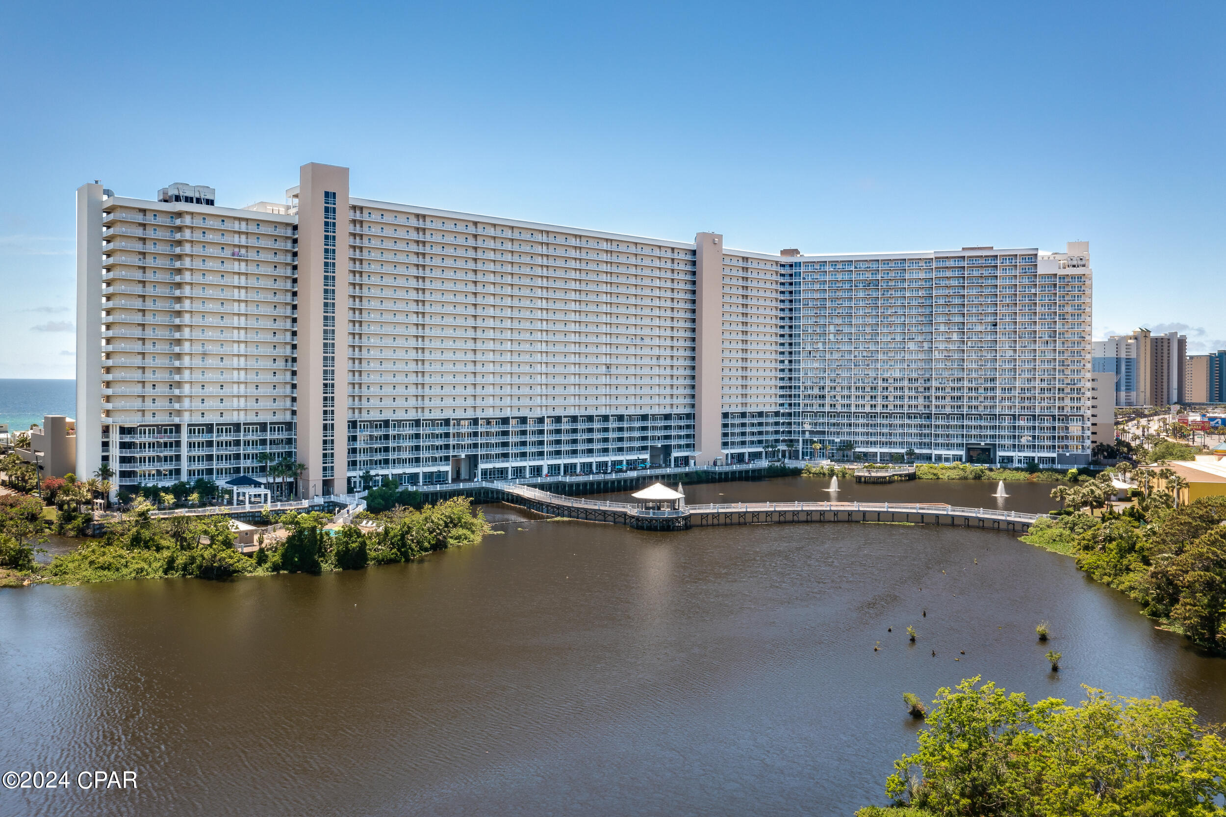 Laketown Wharf - Residential