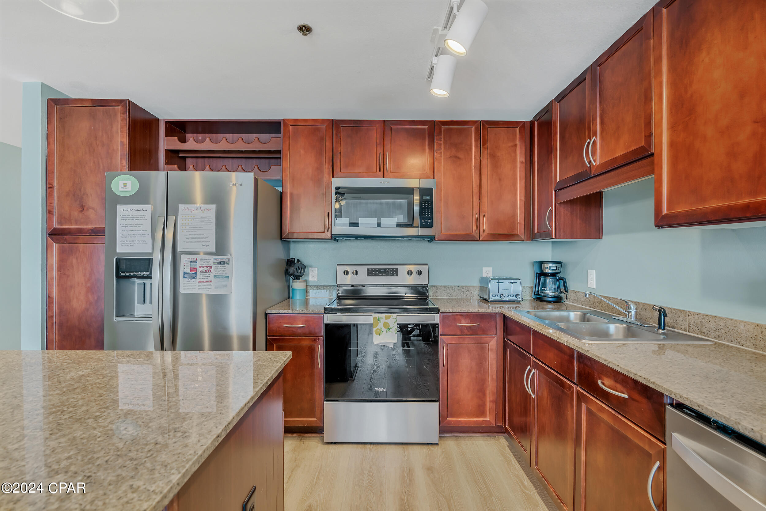 Laketown Wharf - Residential