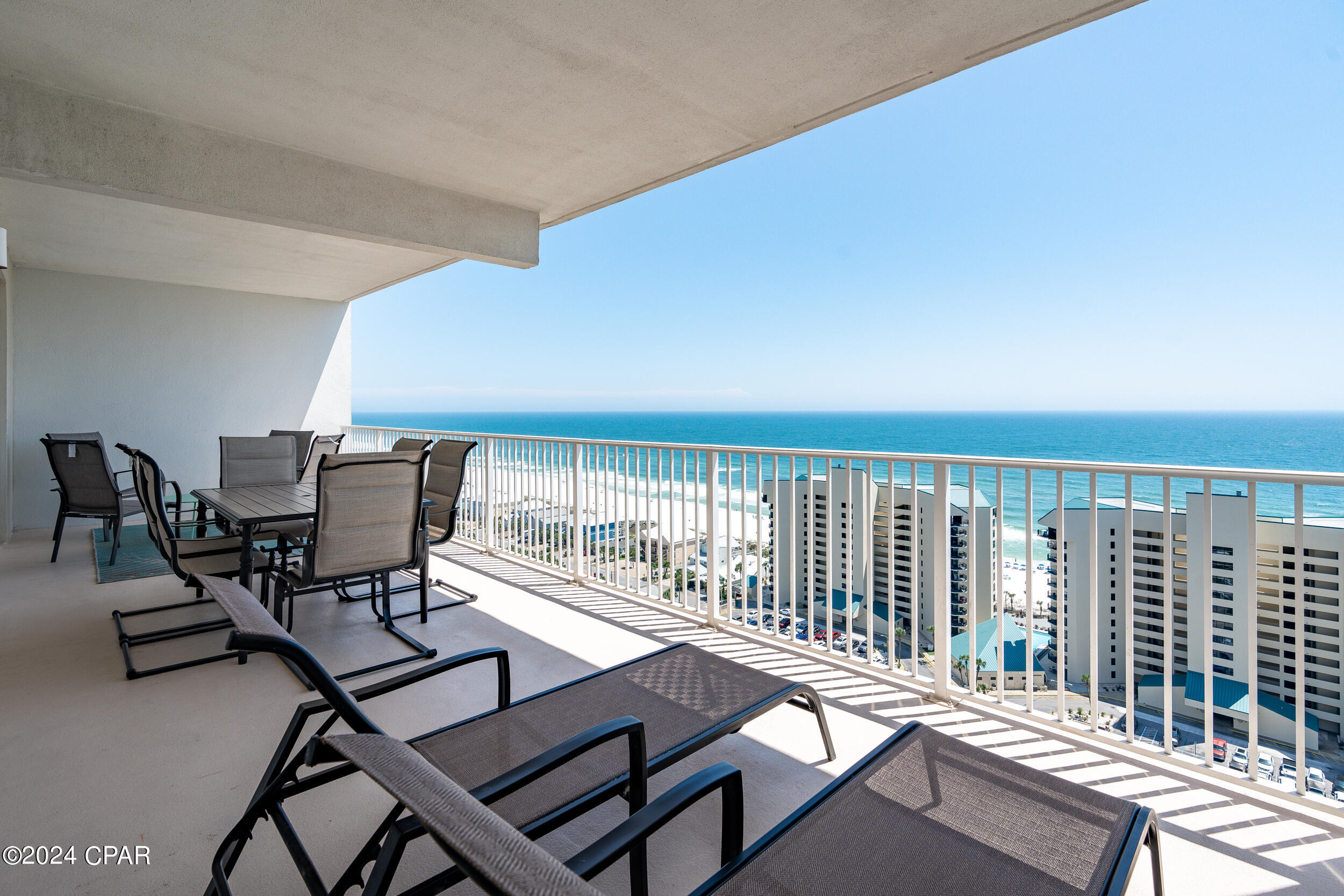 Laketown Wharf - Residential