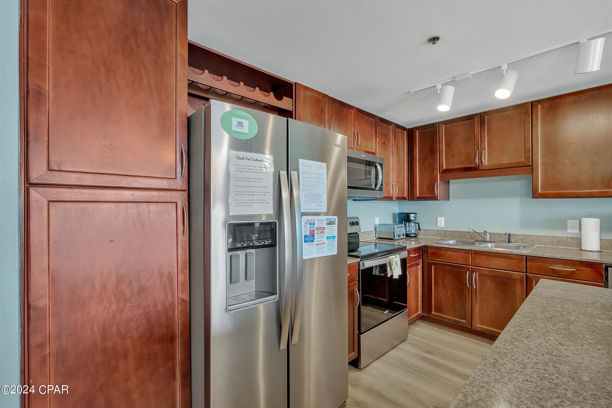 Laketown Wharf - Residential