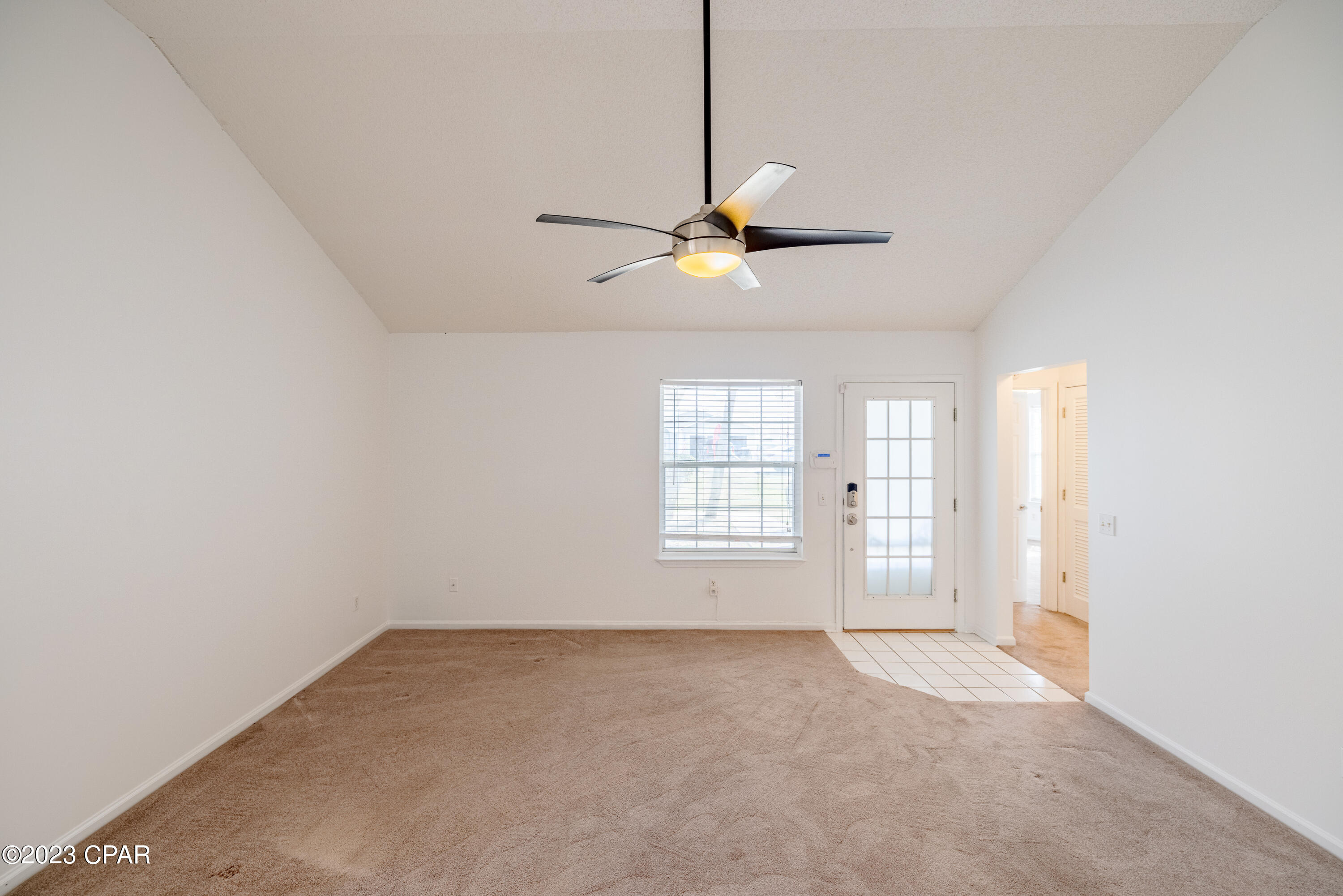 Suntime Beach U-1 - Residential