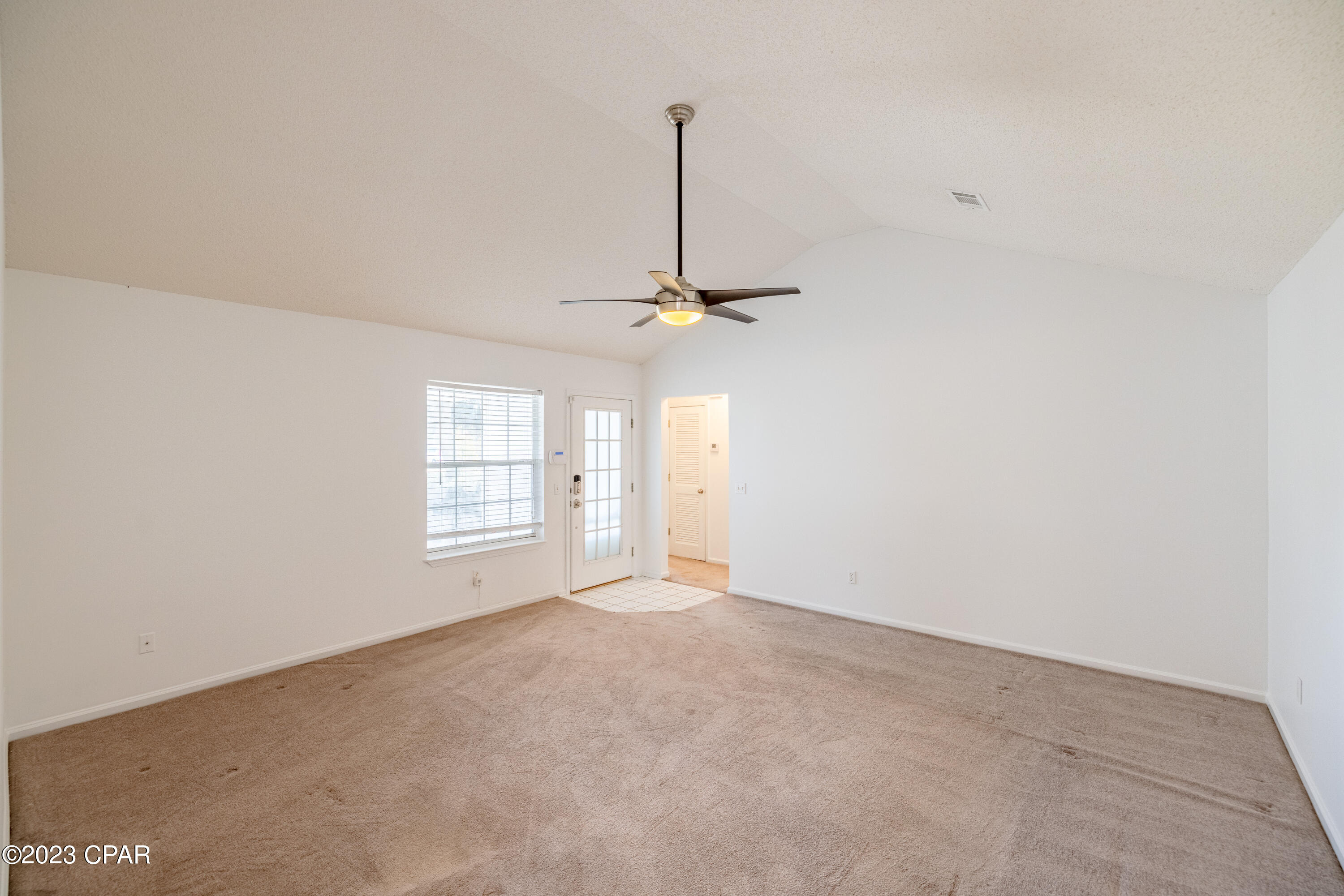 Suntime Beach U-1 - Residential