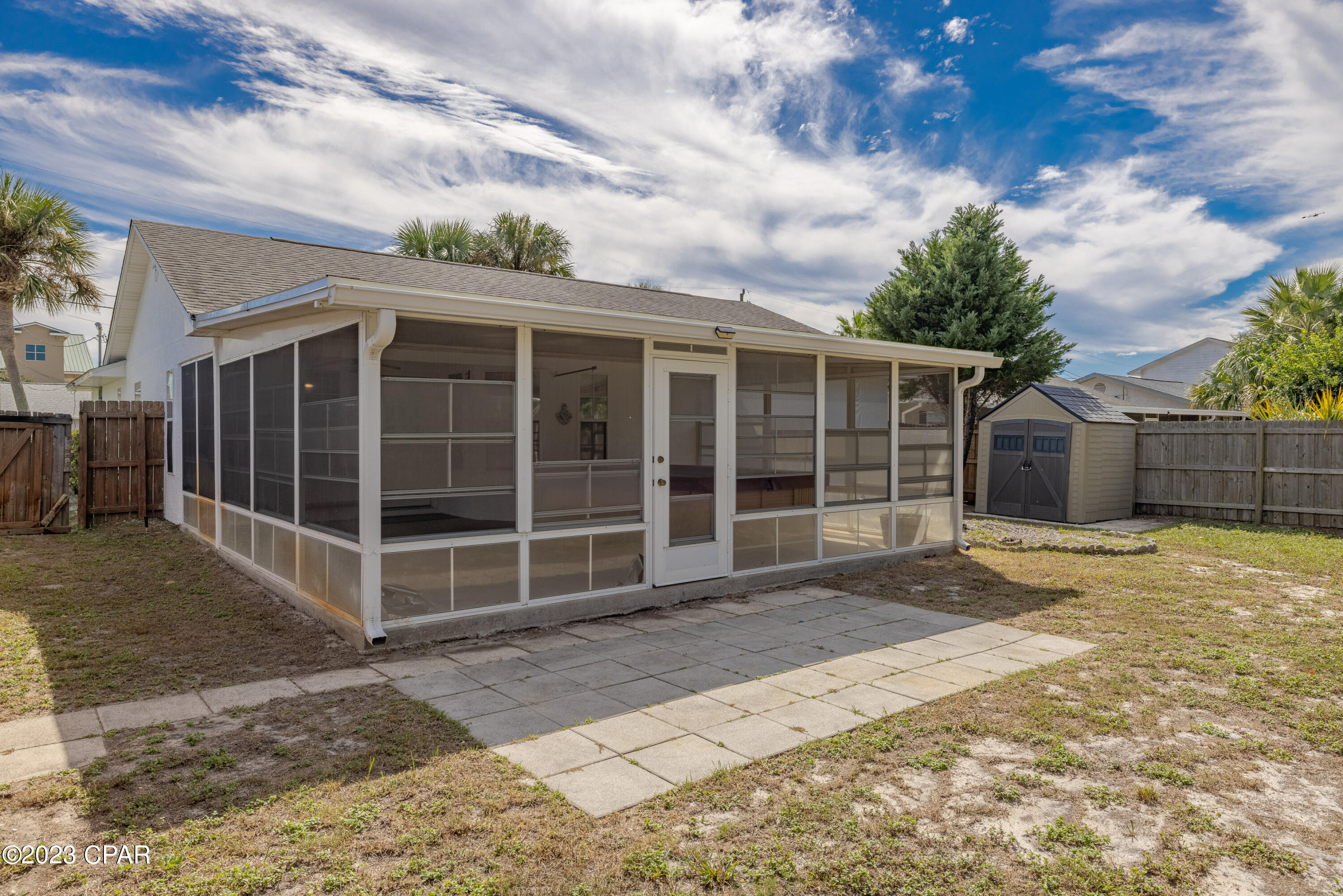 Suntime Beach U-1 - Residential