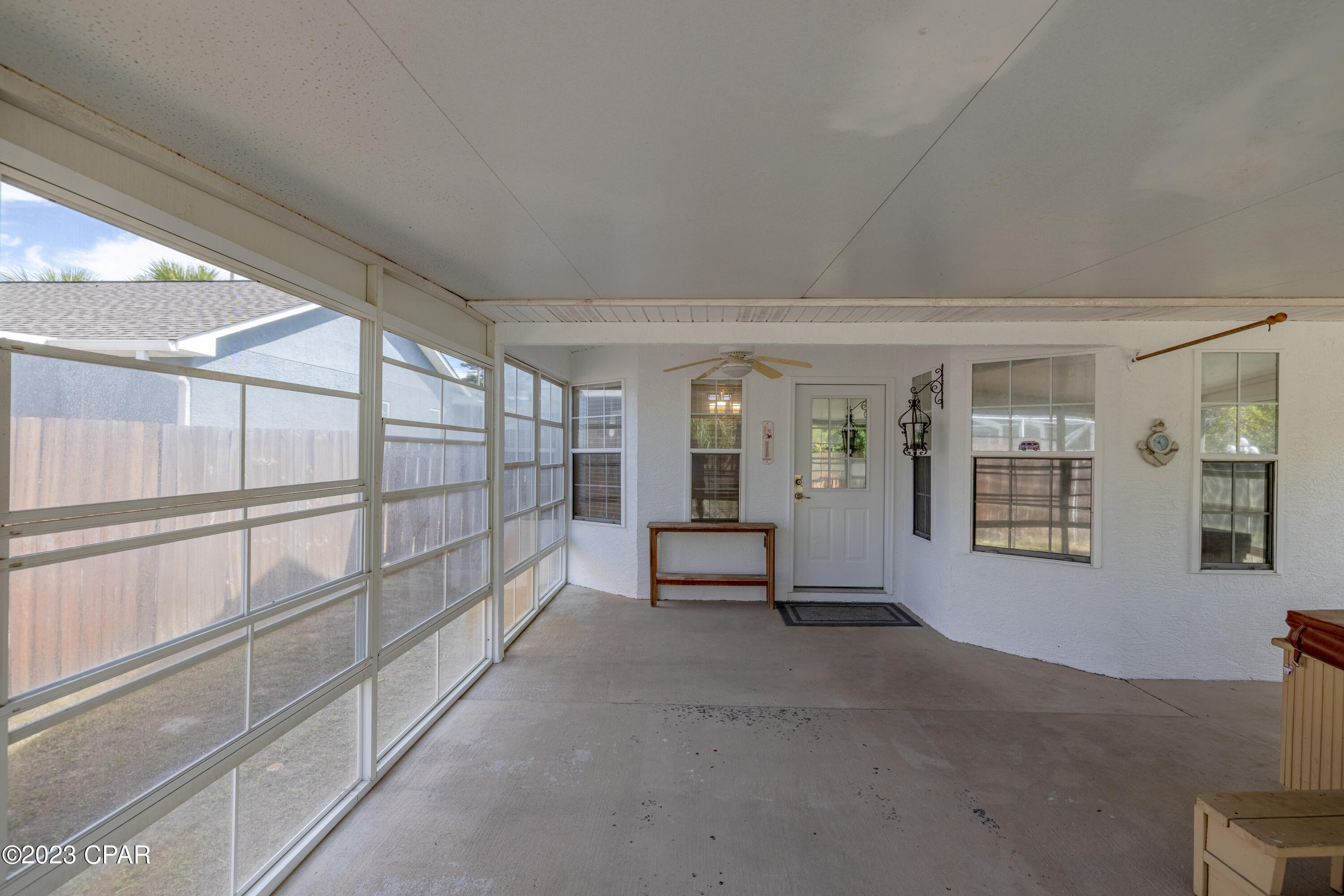 Suntime Beach U-1 - Residential