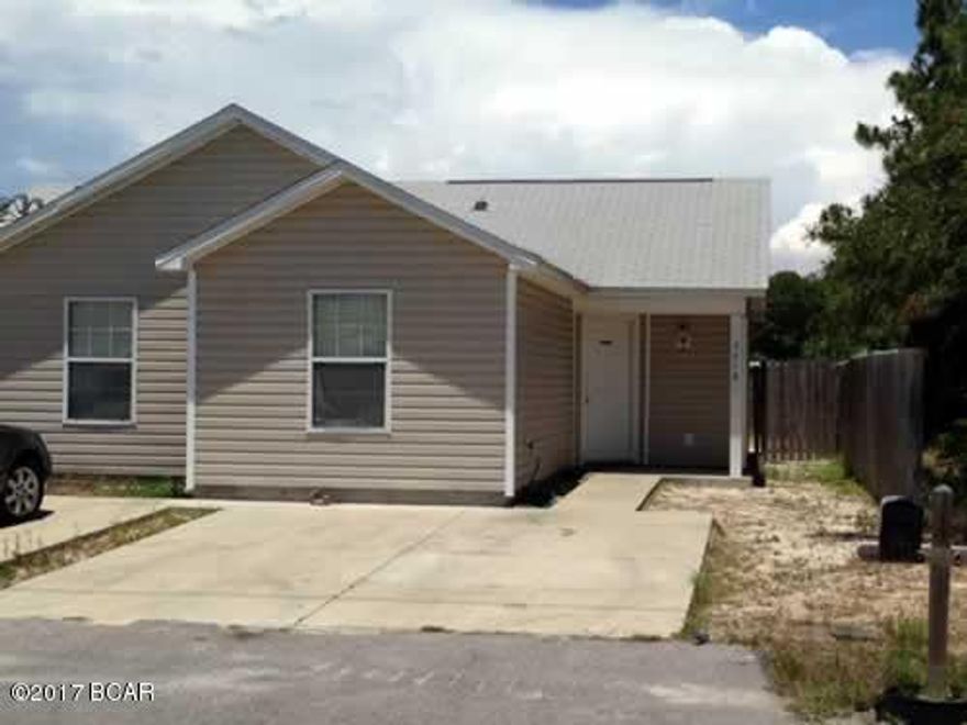 This duplex has a 2 bed 2 bath unit up front and a 1 bed 1.5 bath in back. Both units have been redone and are vacant and on lockbox. Both units have  new carpet an appliances. Both units have been freshly painted and look great.