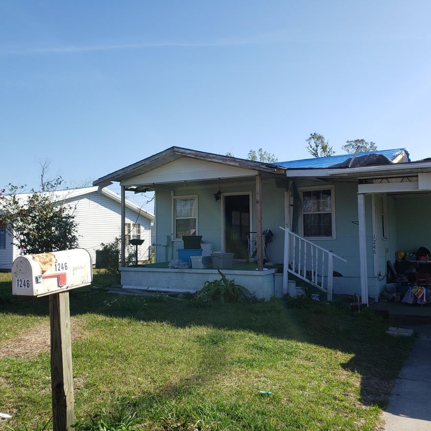 MULTIPLE OFFERS, HIGHEST AND BEST DUE TODAY 2/27/19 @ 3PM. 2 bedroom 1 bath home sitting on almost 1/4 acre (70x146). Investor opportunity, come take a look today!