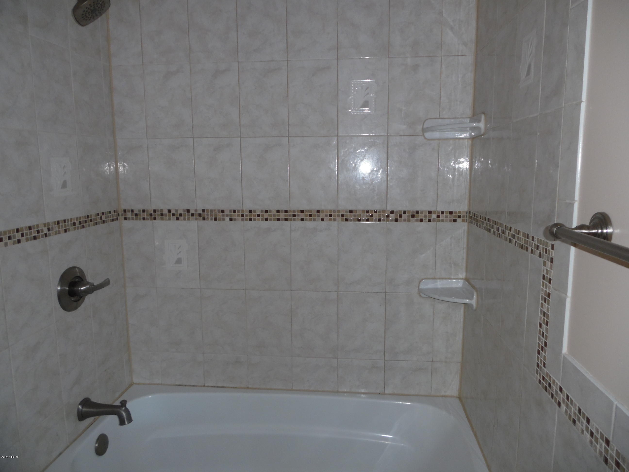 Pinnacle Pines Estate - Residential