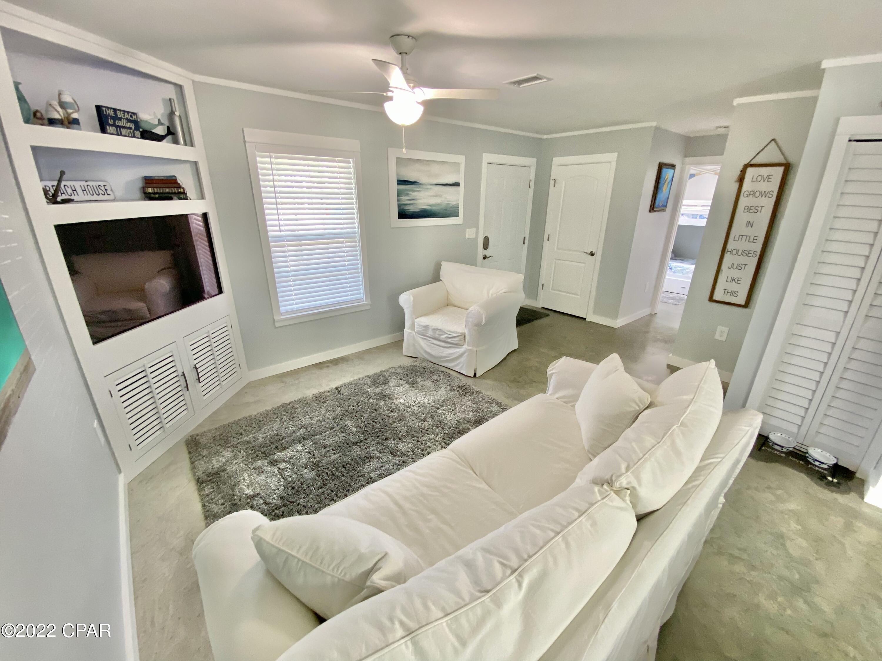 Kiska Beach - Residential