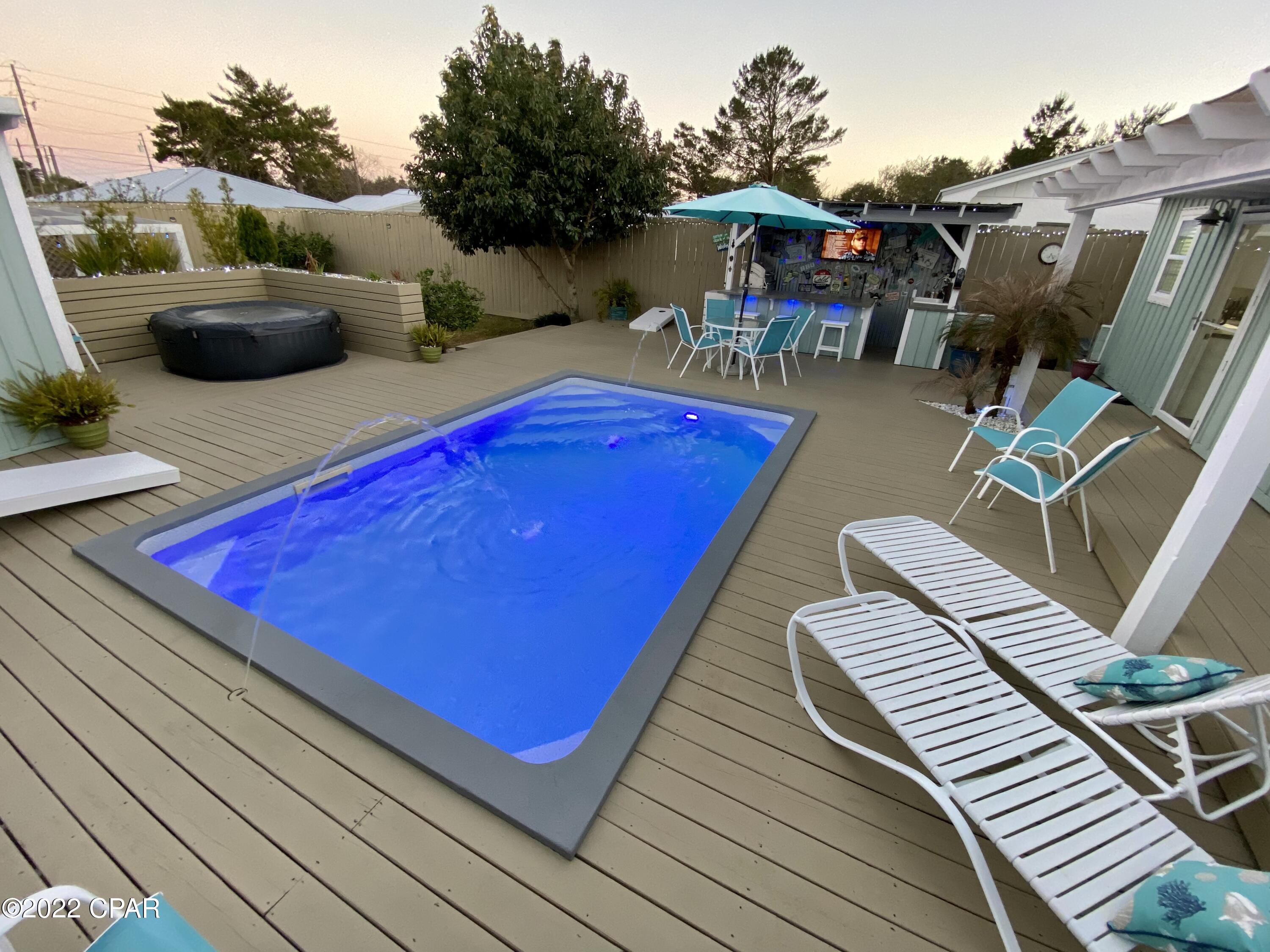 Kiska Beach - Residential