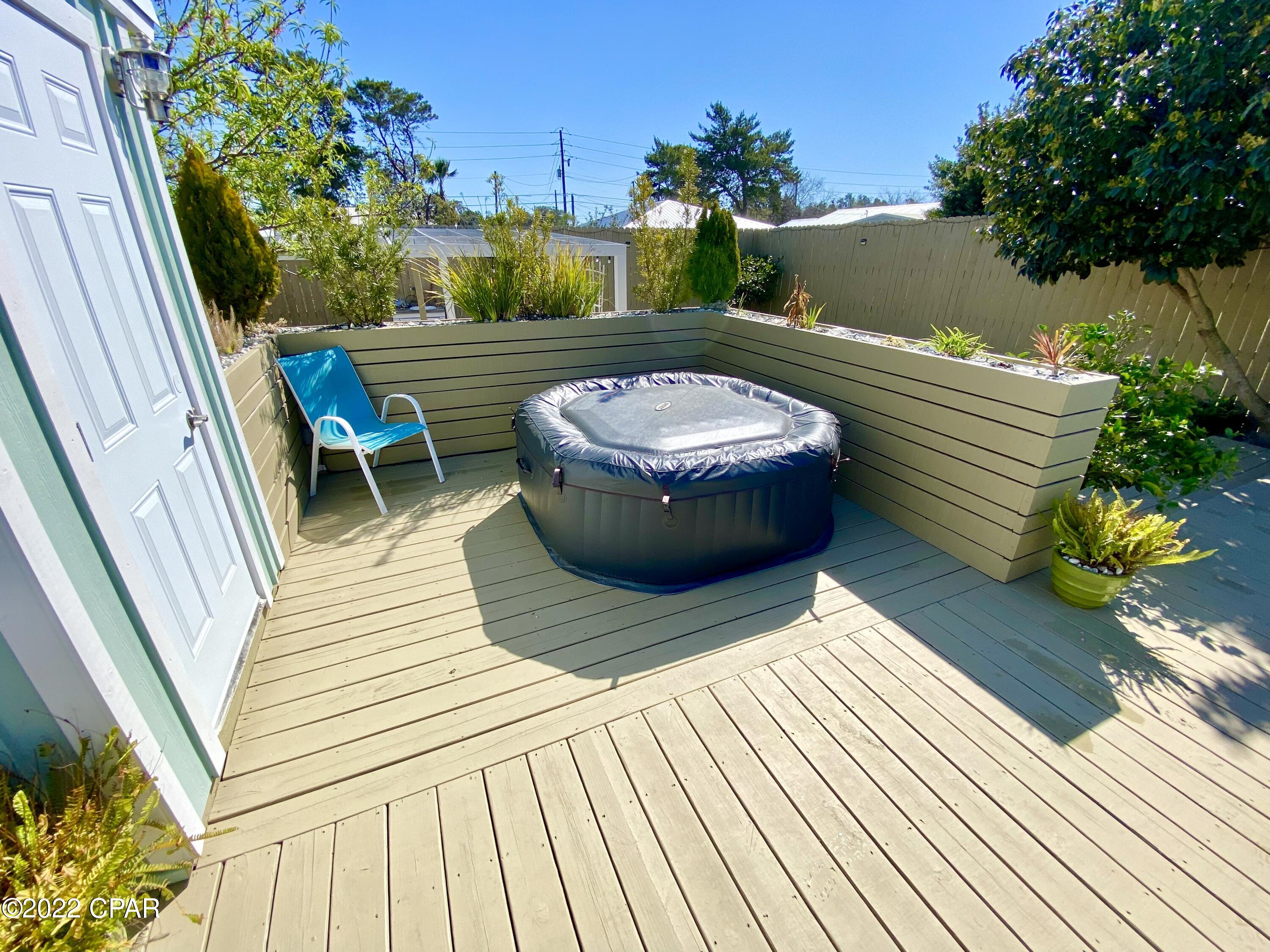 Kiska Beach - Residential