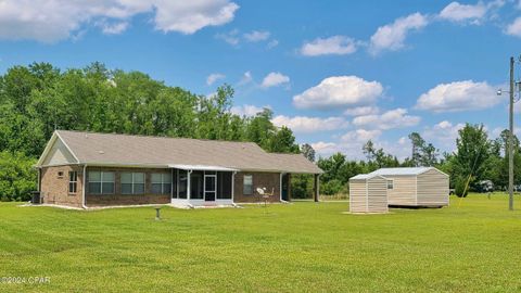 A home in Marianna