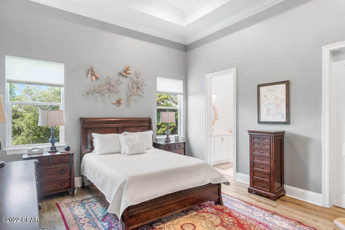 La Valencia Beach Resort - Residential