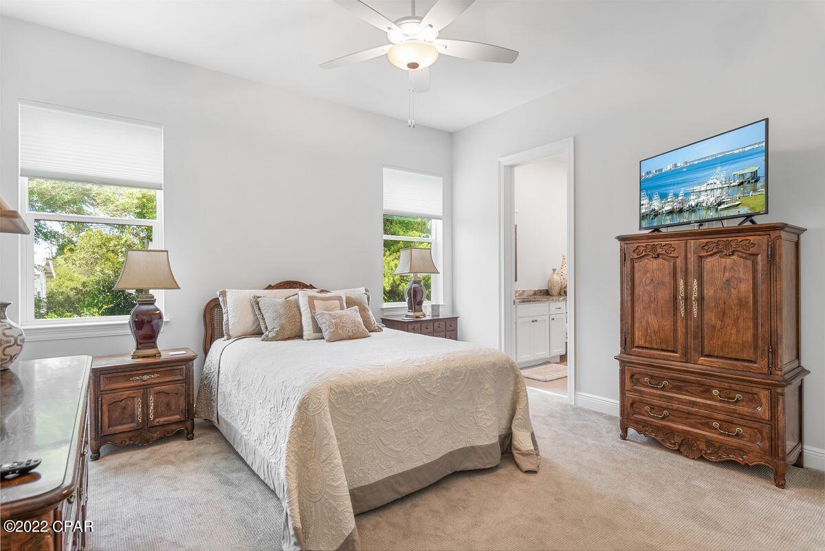 La Valencia Beach Resort - Residential