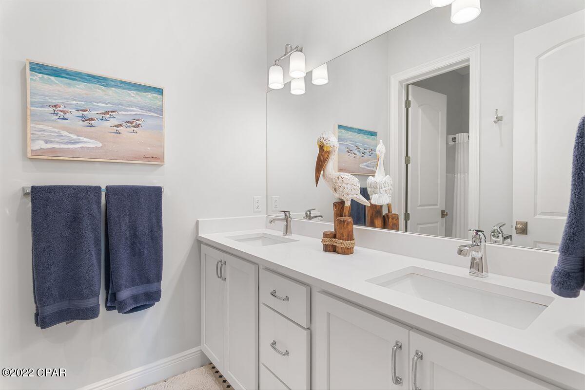 La Valencia Beach Resort - Residential