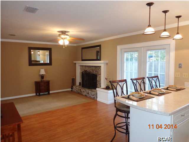 Imperial Oaks - Residential