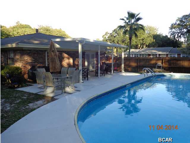 Imperial Oaks - Residential