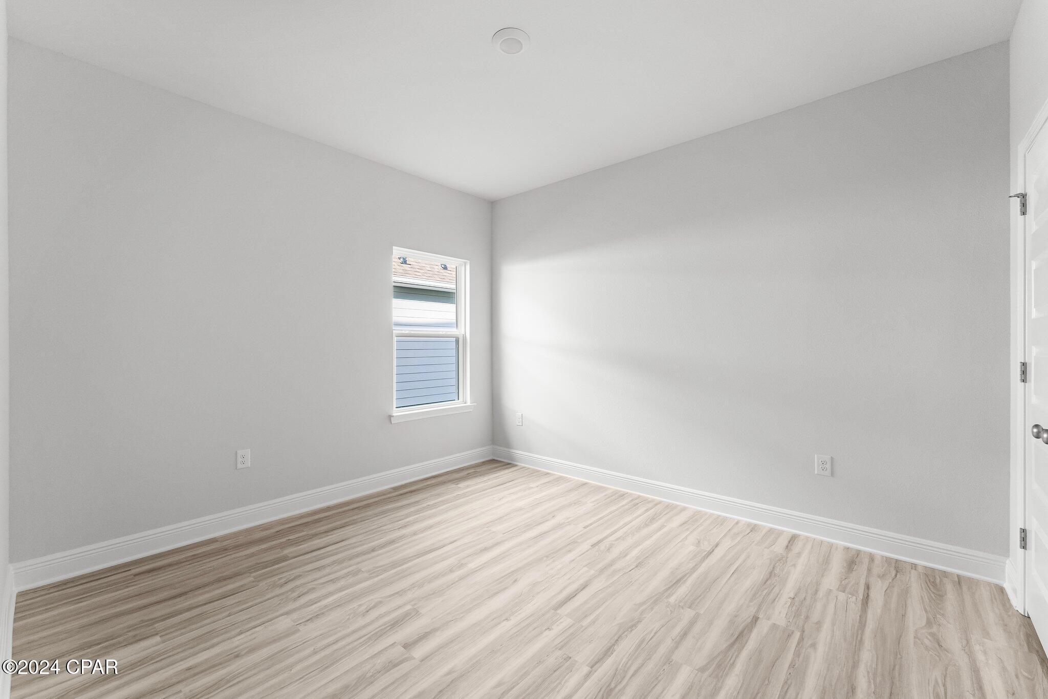 Pine Creek - Residential