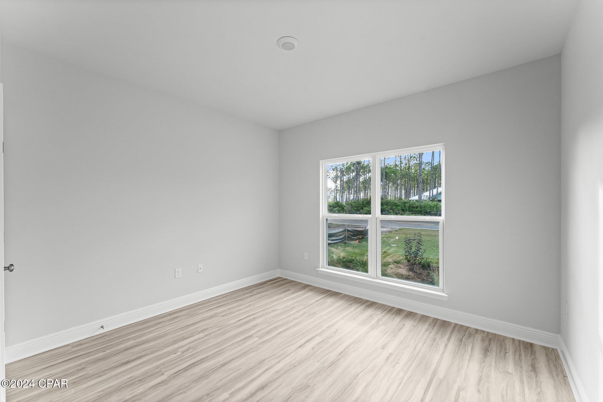 Pine Creek - Residential