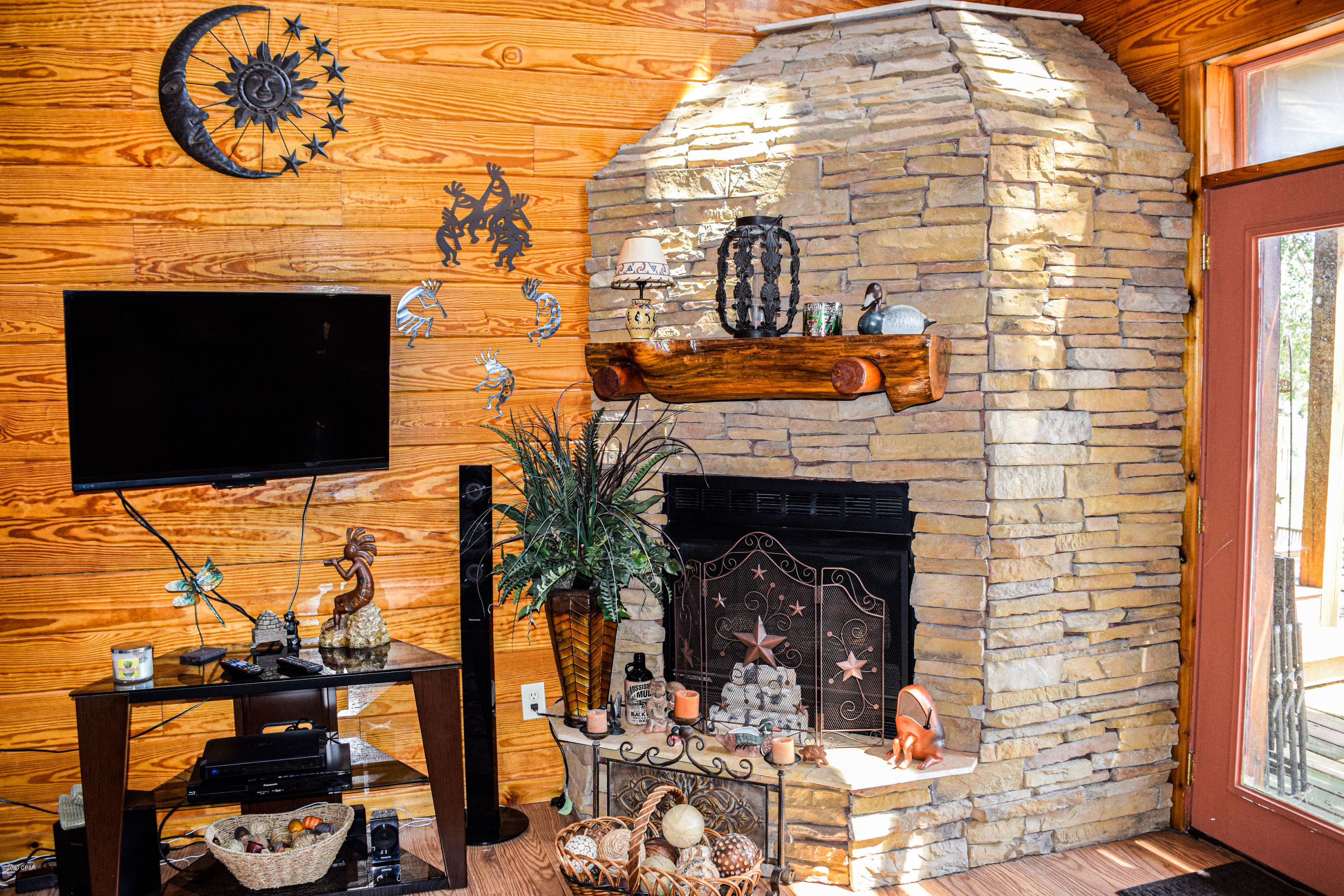 Payne Lakes - Residential