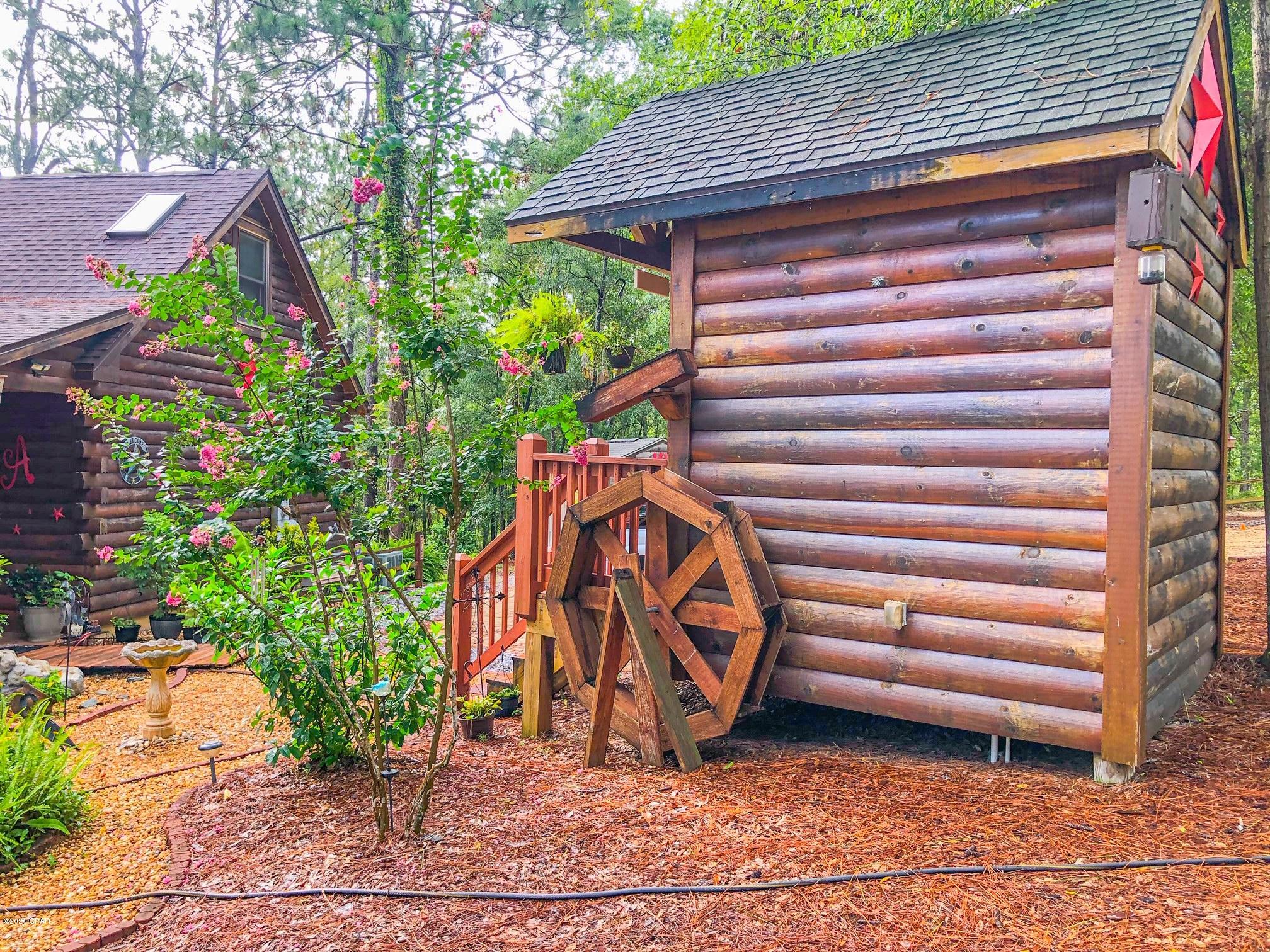 Payne Lakes - Residential