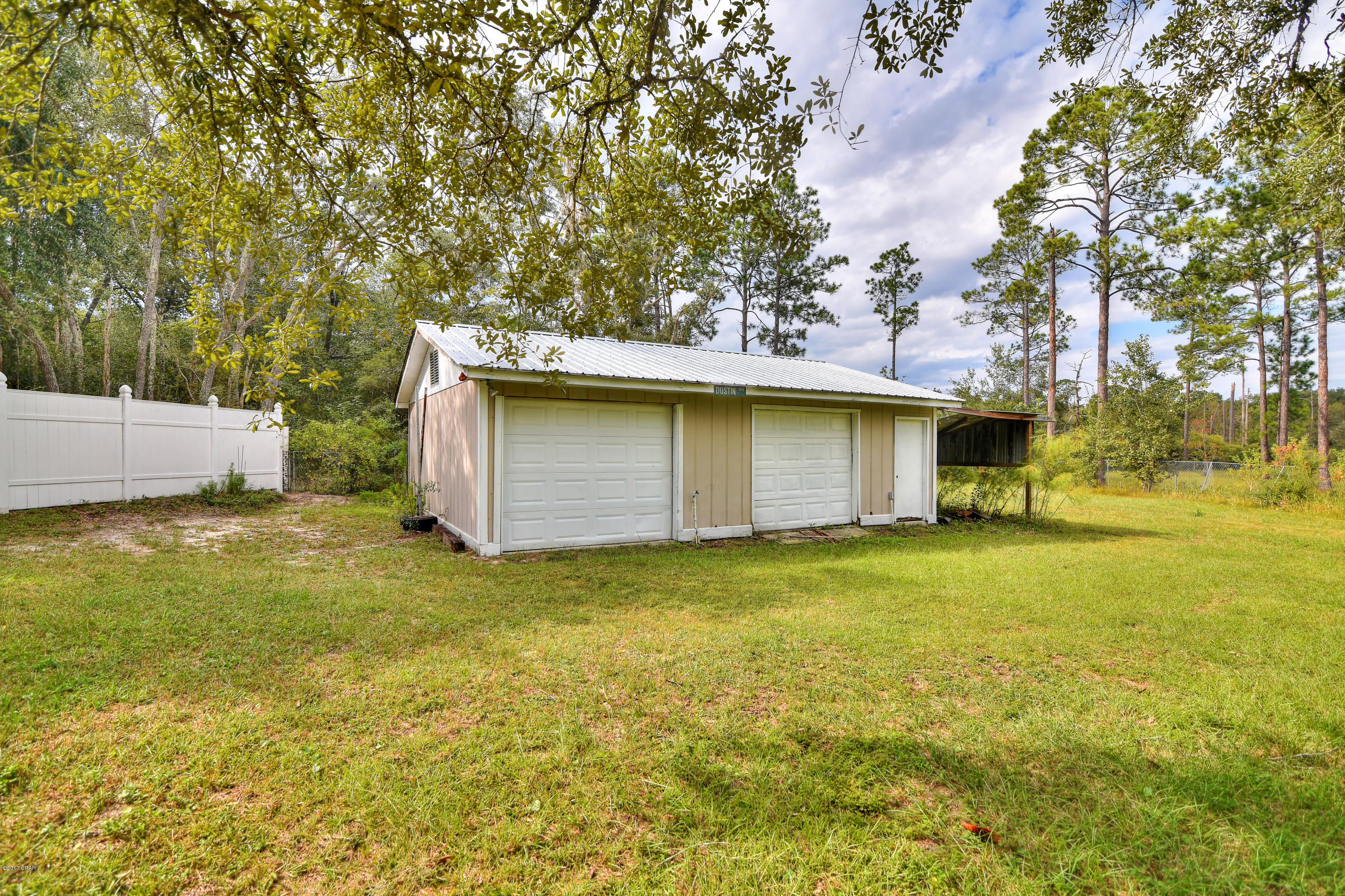 Lake Forest Estates - Residential