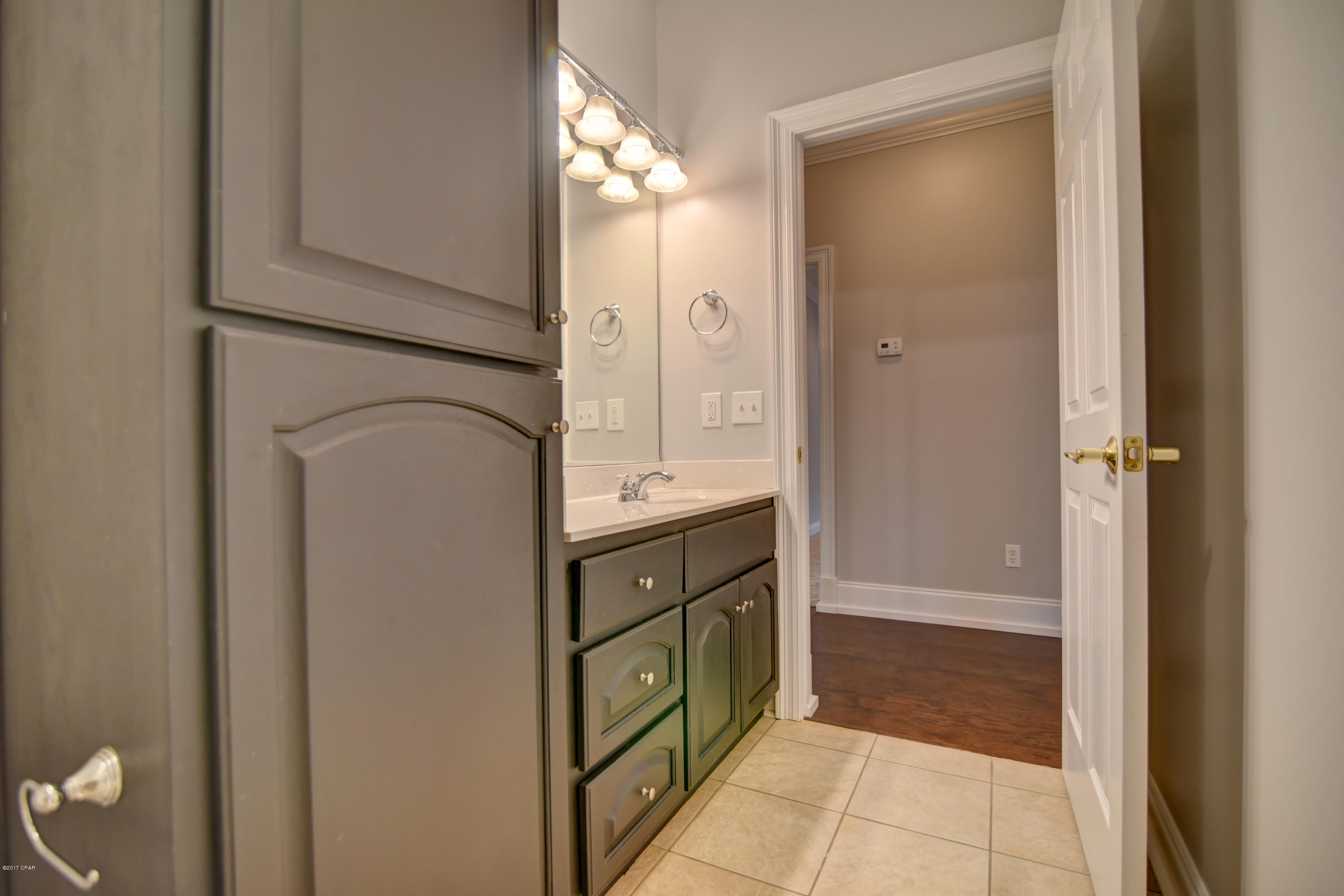 Lake Forest Estates - Residential