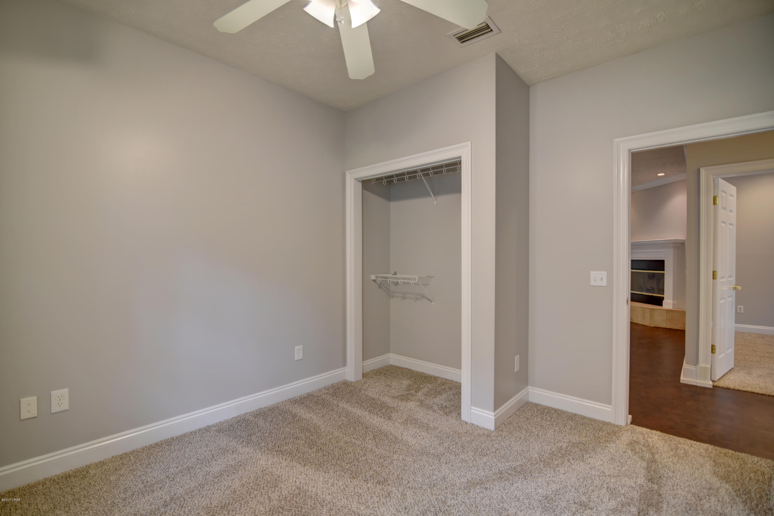 Lake Forest Estates - Residential