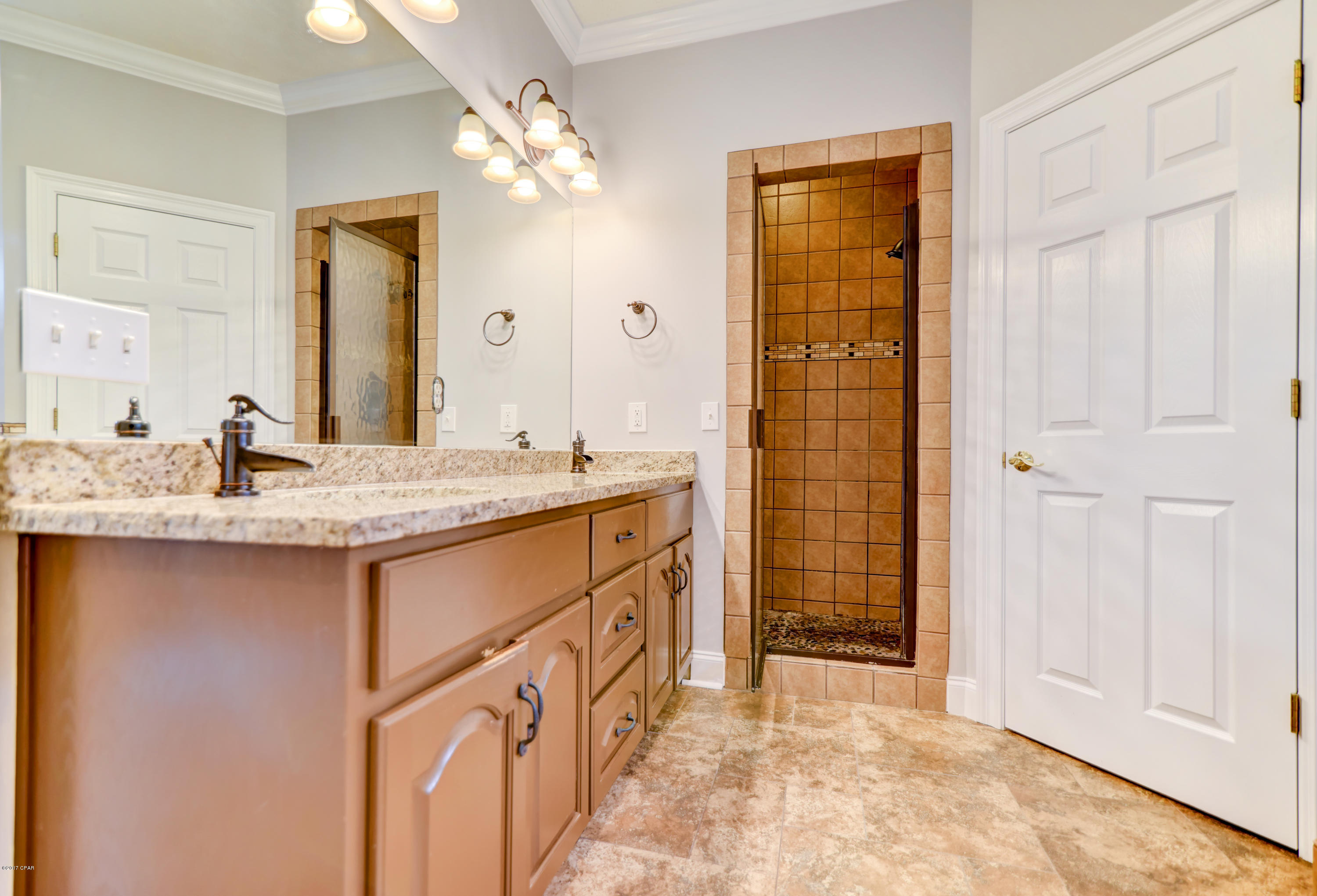 Lake Forest Estates - Residential