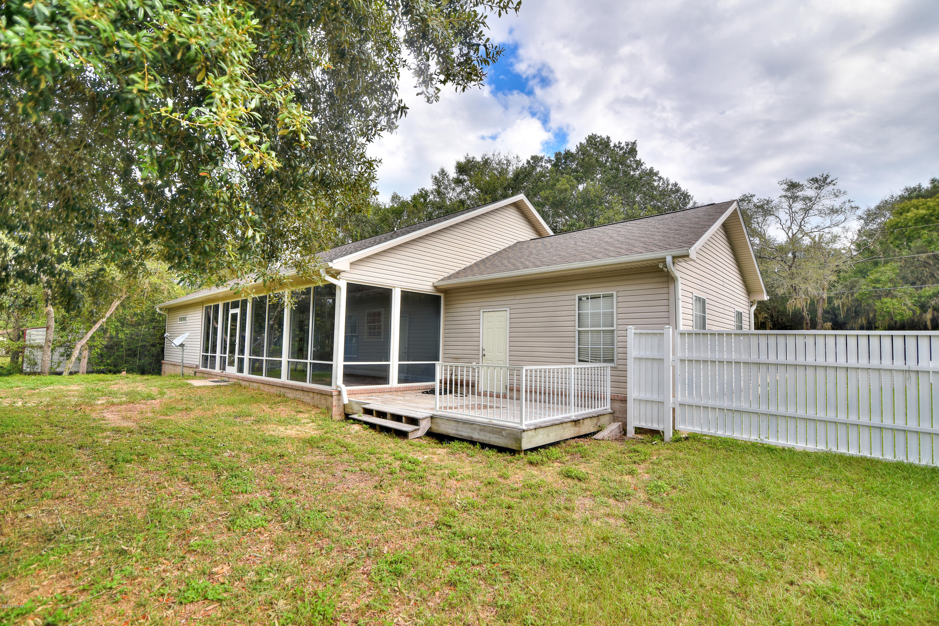 Lake Forest Estates - Residential