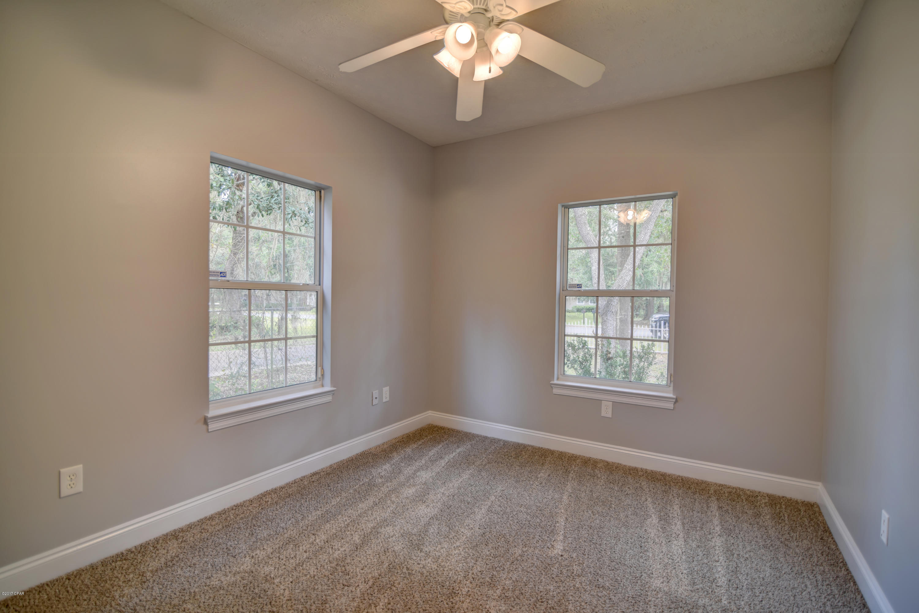 Lake Forest Estates - Residential