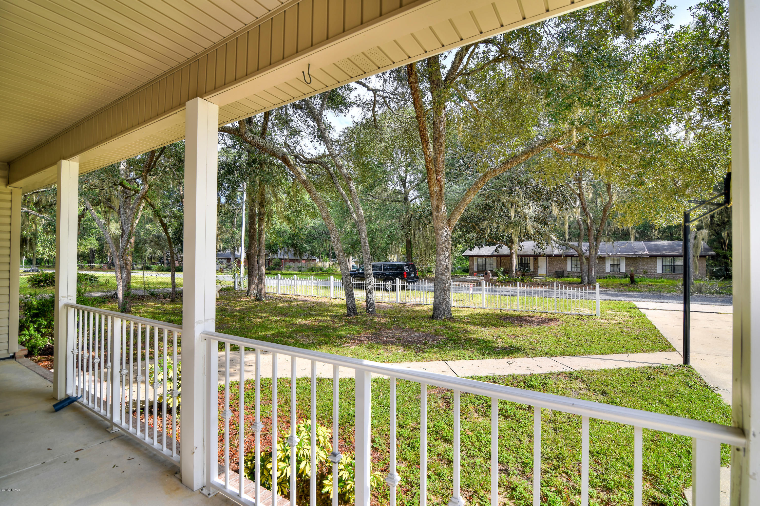 Lake Forest Estates - Residential