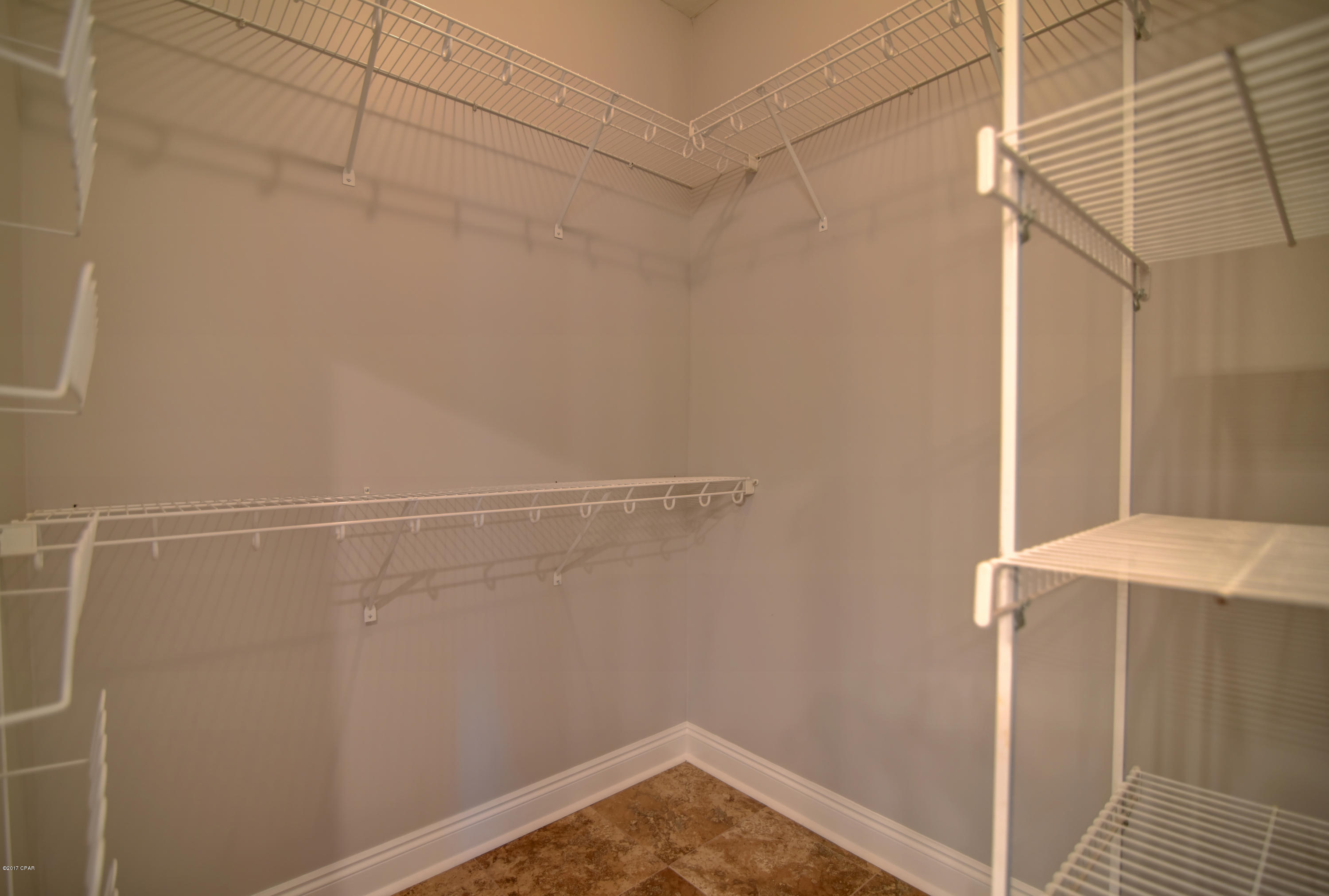 Lake Forest Estates - Residential