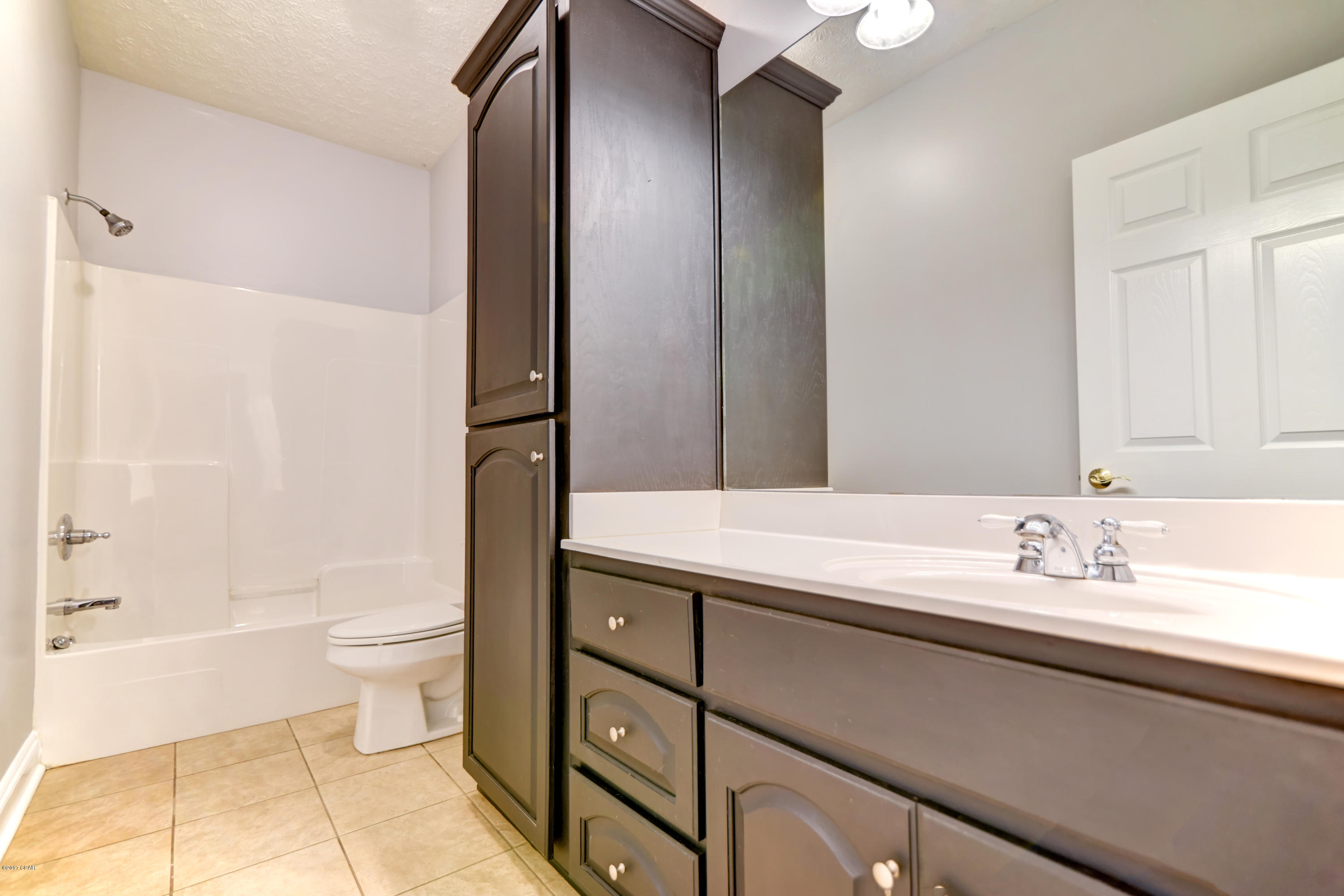 Lake Forest Estates - Residential