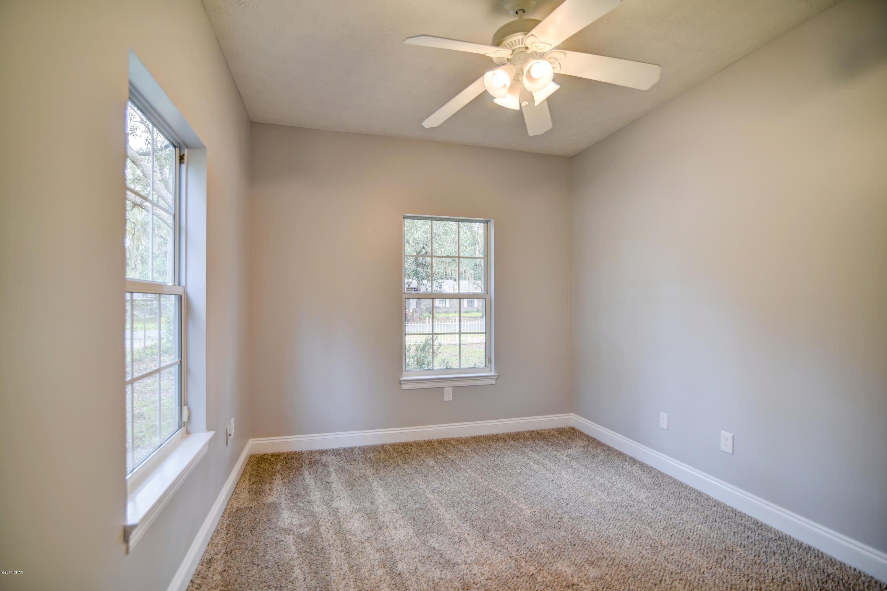 Lake Forest Estates - Residential