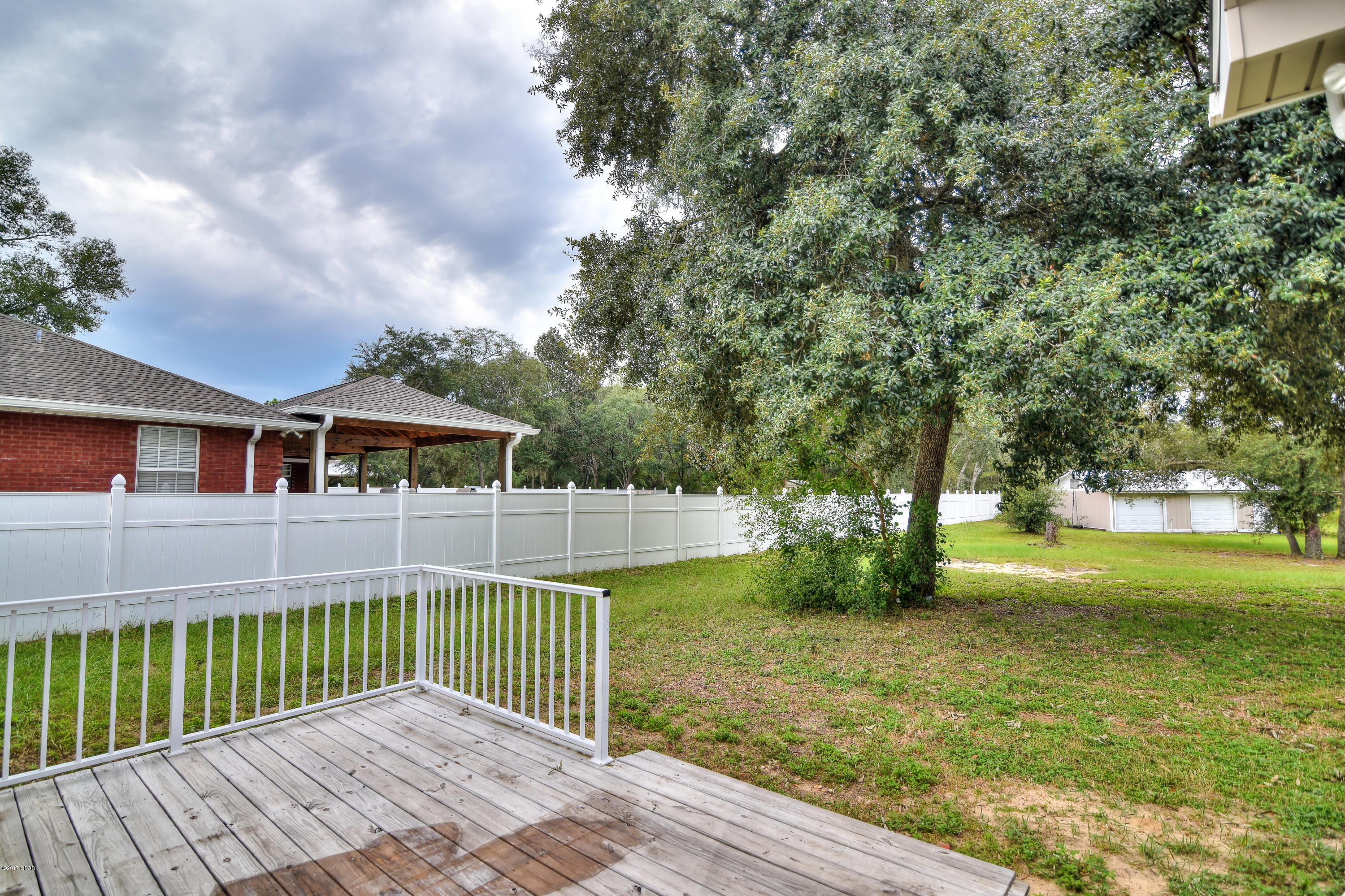 Lake Forest Estates - Residential