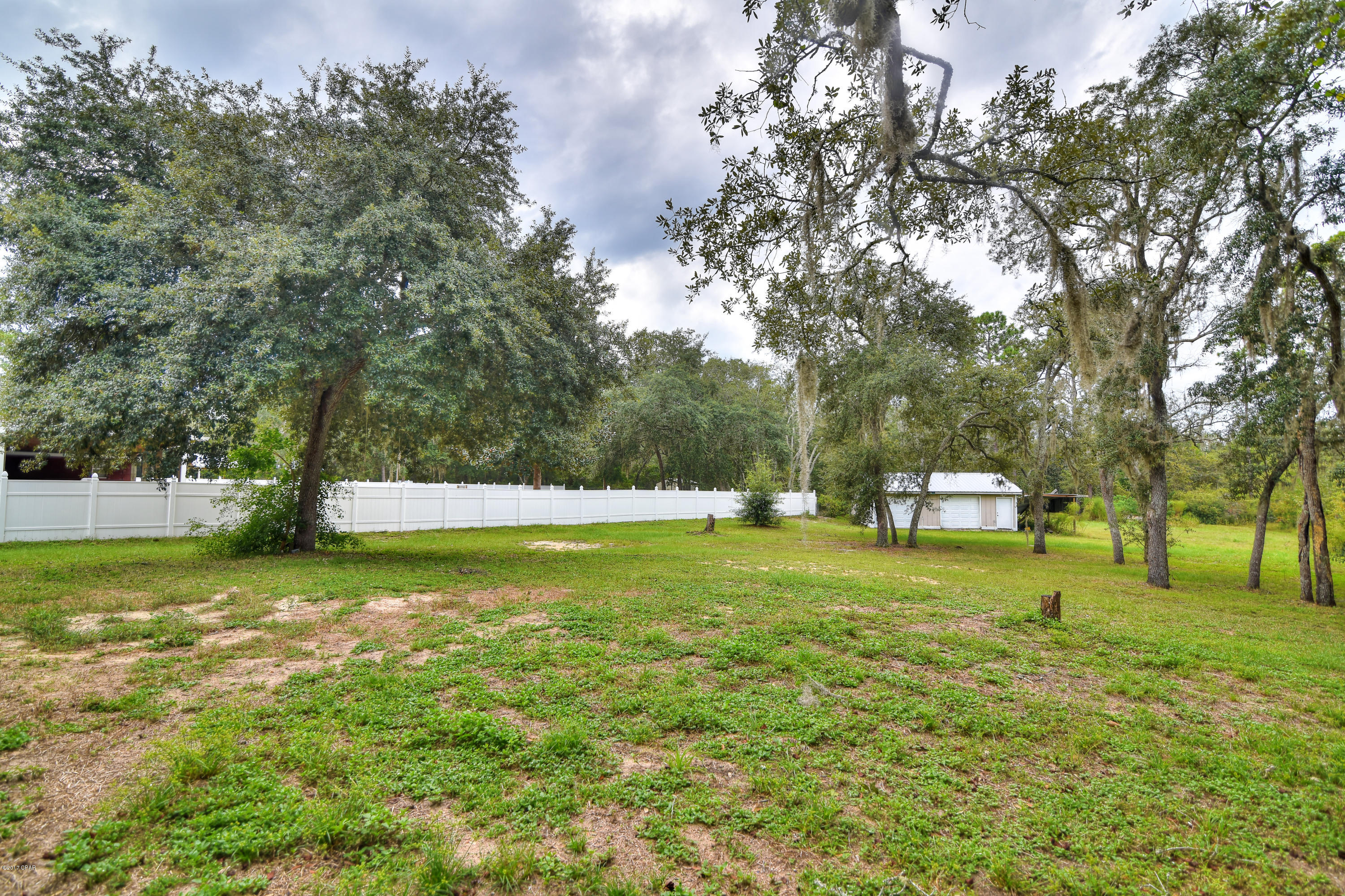 Lake Forest Estates - Residential