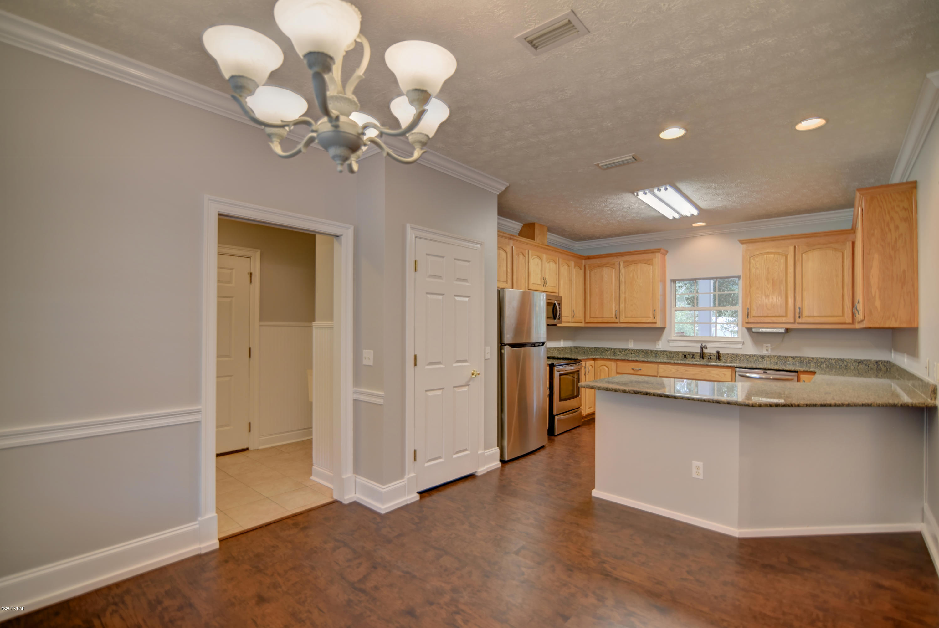 Lake Forest Estates - Residential