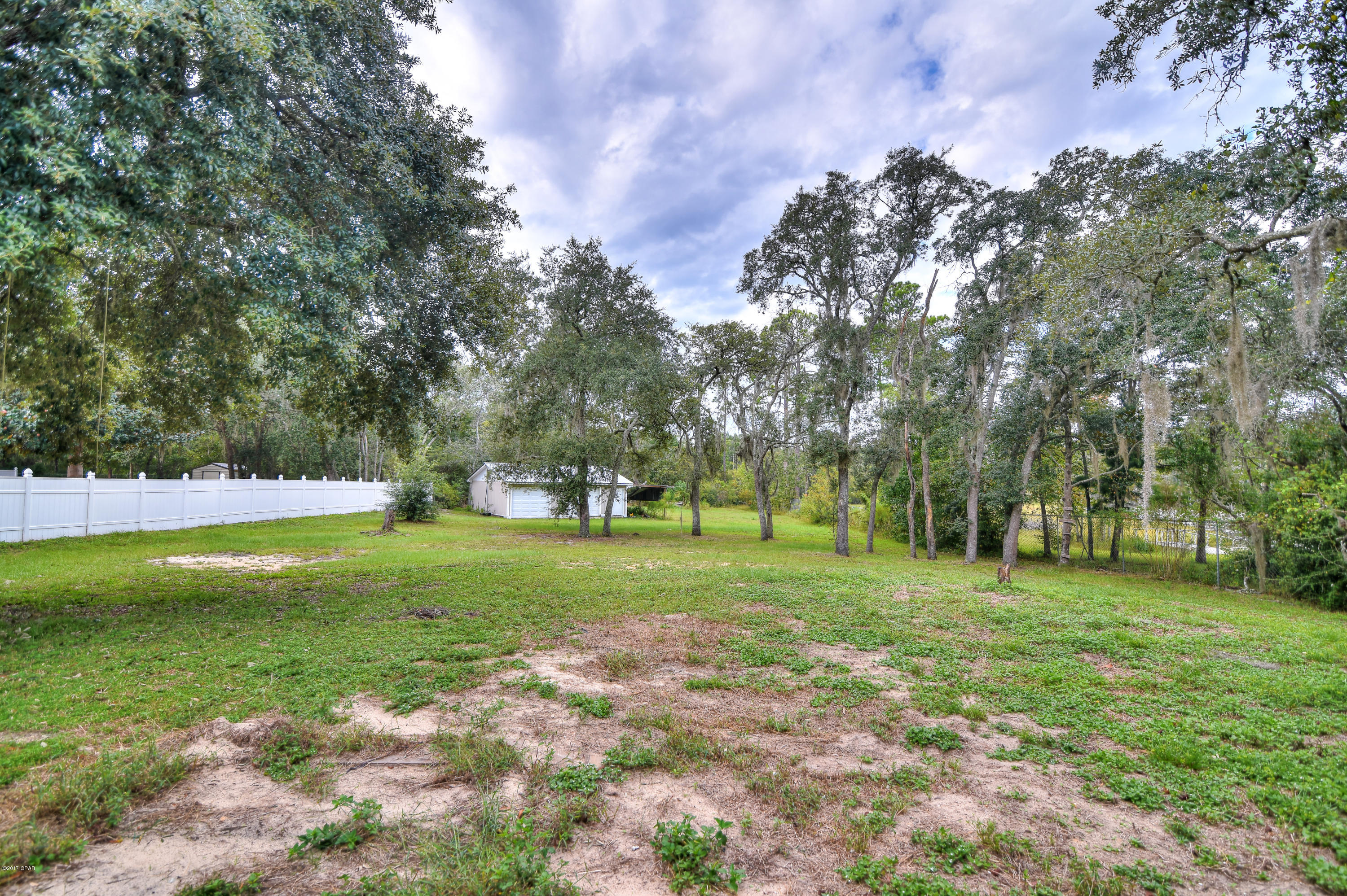 Lake Forest Estates - Residential